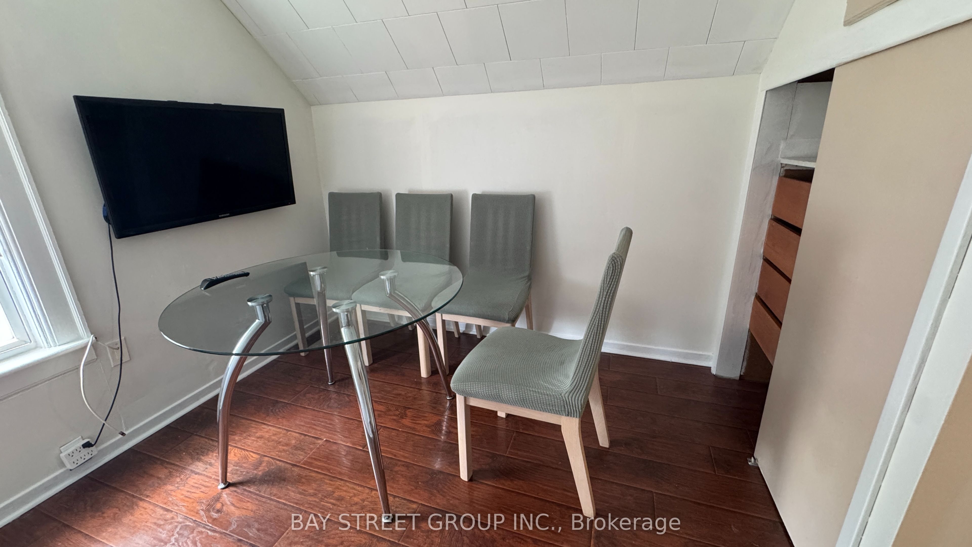 4138 Drummond Road Upper, Niagara Falls, ON L2E 6B9 photo 3