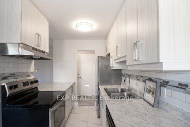 579 Clare Avenue 301, Welland, ON L3C 3B7 photo 2