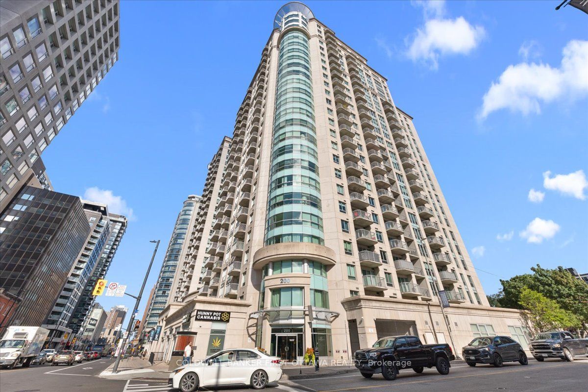 200 Rideau Street 711, Lower Town - Sandy Hill, ON K1N 5Y1