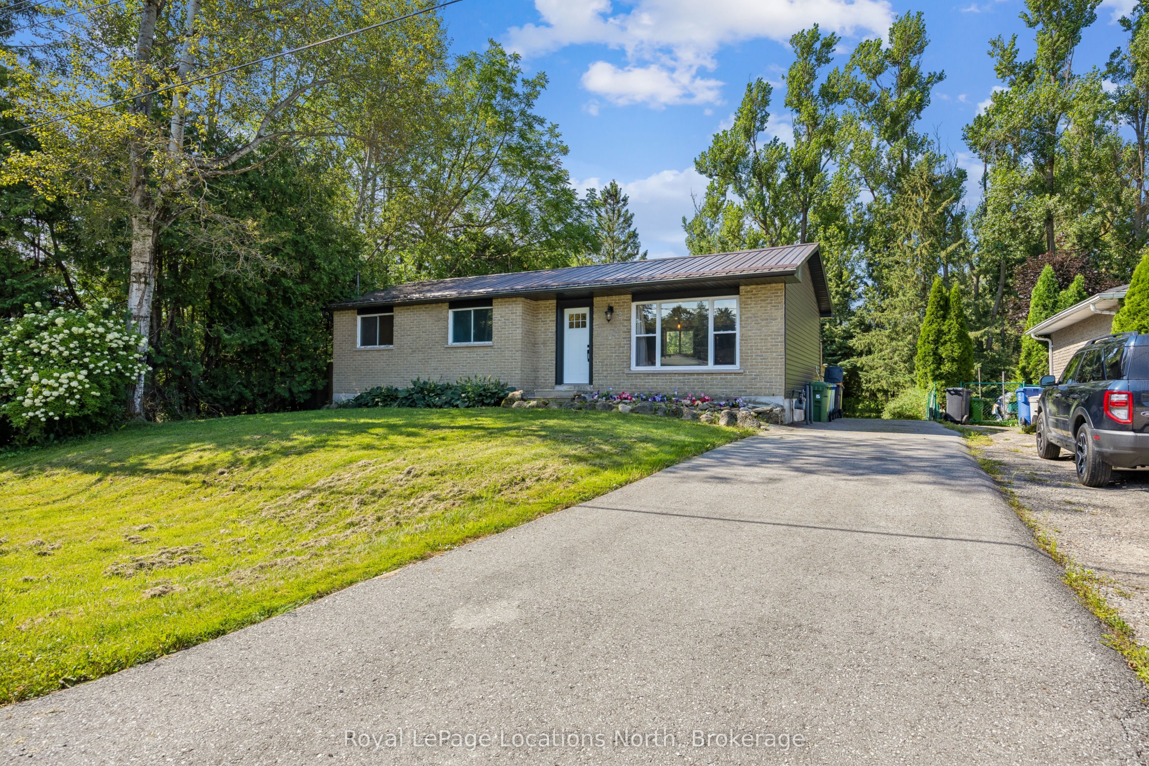 2 MCDOWELL Street, Southgate, ON N0C 1B0