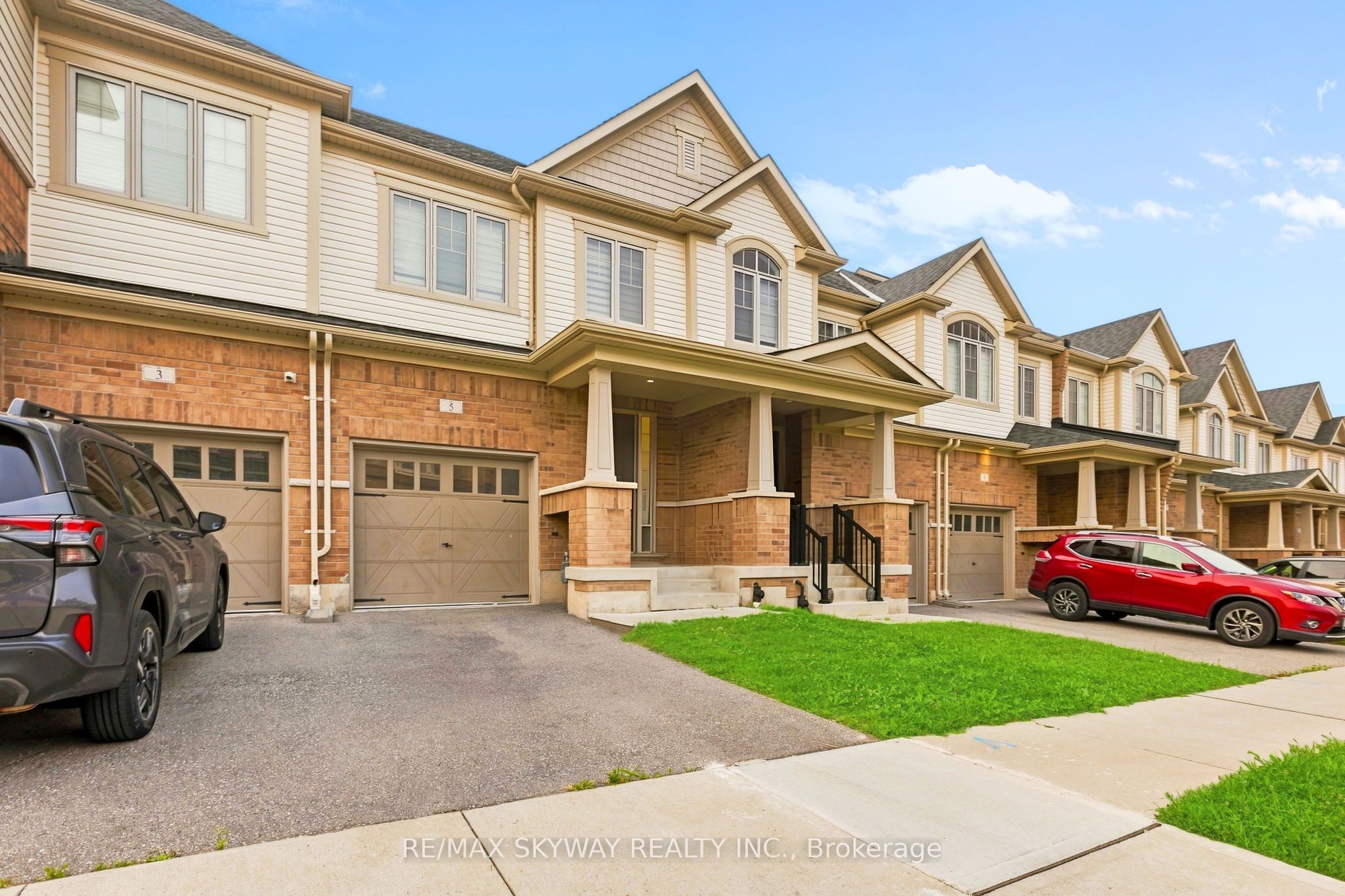 5 Gloria Street N, Kitchener, ON N2R 0R1