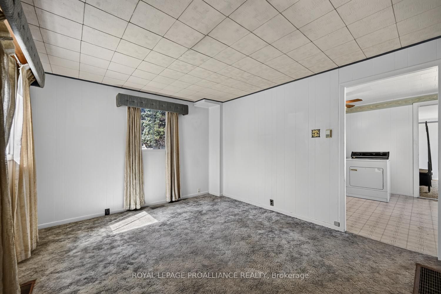 300 Park Street E, Prescott, ON K0E 1T0 photo 3