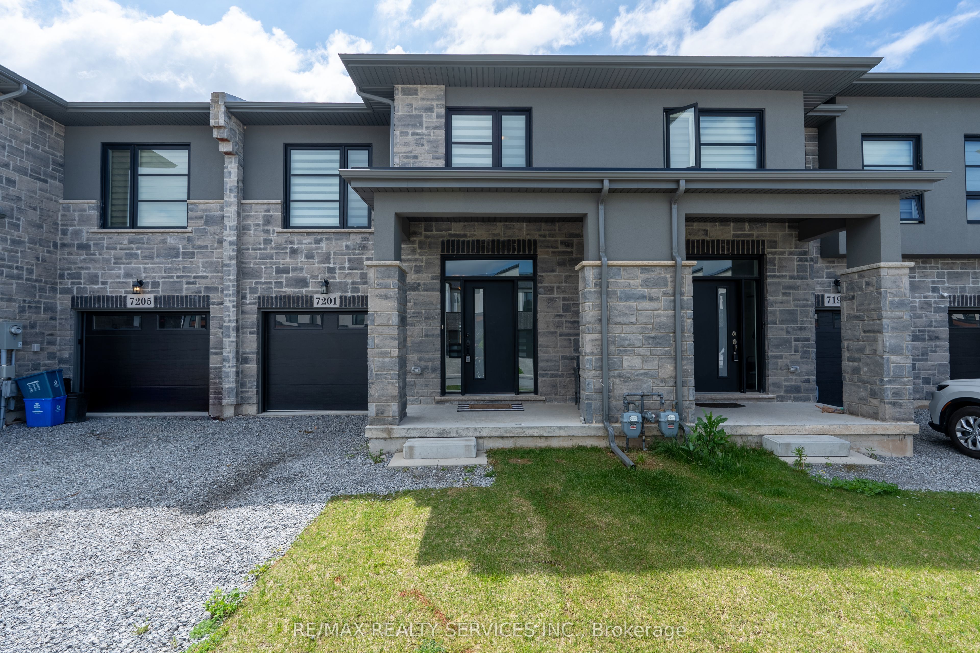 7201 Parsa Street, Niagara Falls, ON L2H 3T1 photo 5