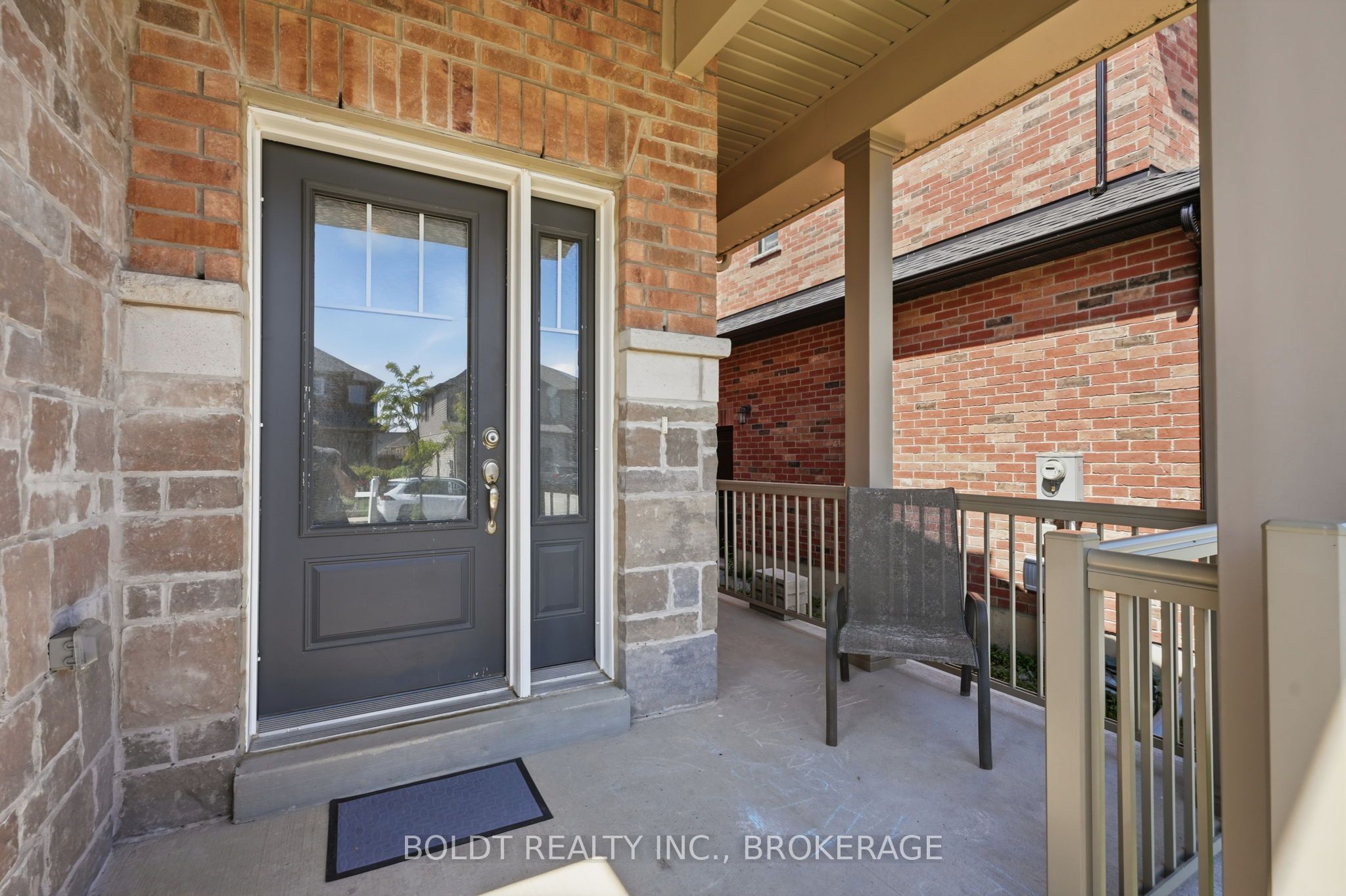 85 Homestead Way, Thorold, ON L2V 0J8 photo 2