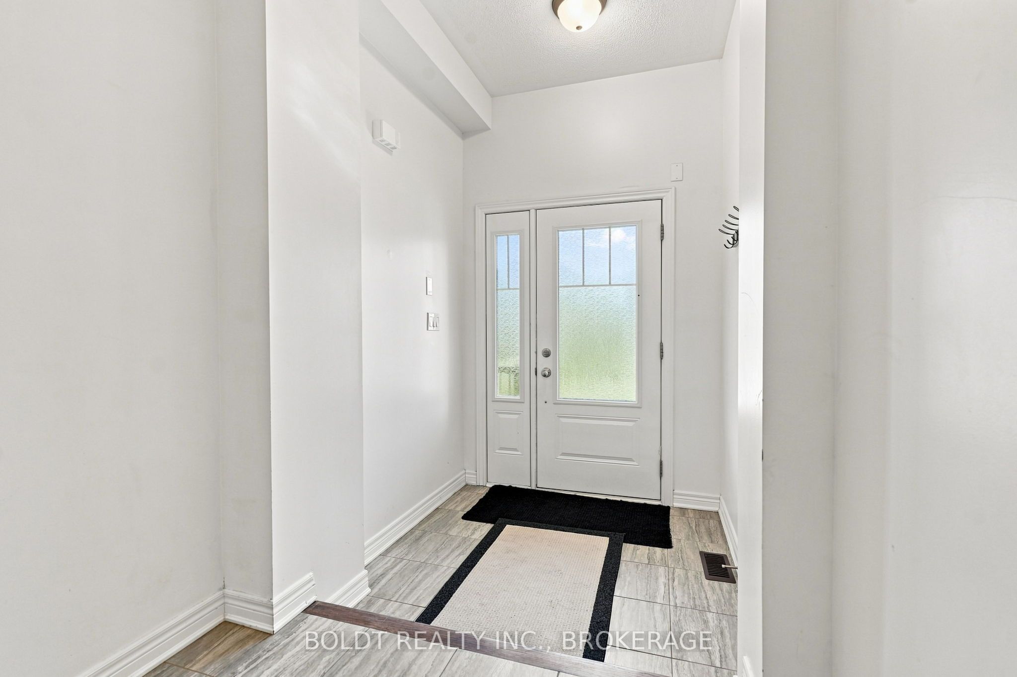 85 Homestead Way, Thorold, ON L2V 0J8 photo 3