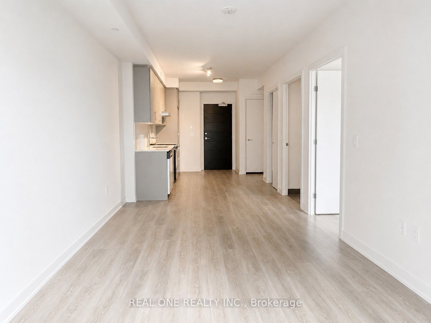 212 King Williams Street 1206, Hamilton, ON L8R 0A7 photo 4