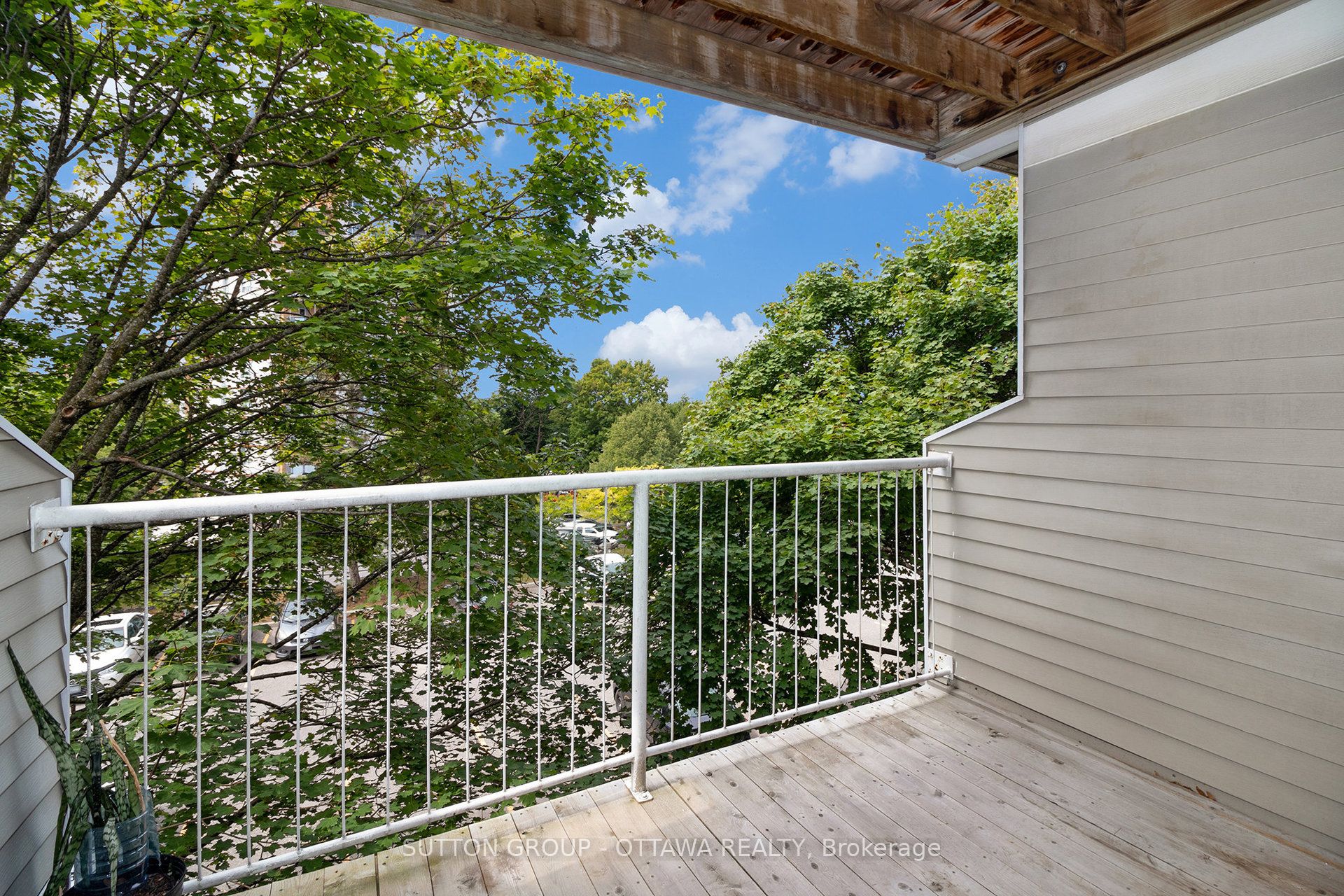 270 Brittany Drive 314, Manor Park - Cardinal Glen and Area, ON K1K 4M3 photo 4