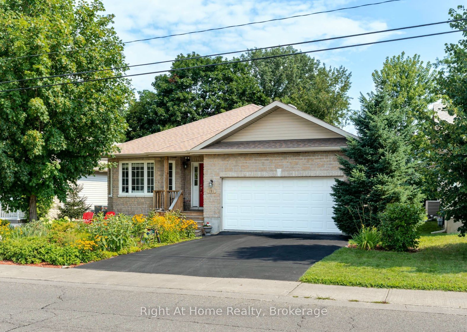 191 Harold Street, Smiths Falls, ON K7A 0A1 photo 2