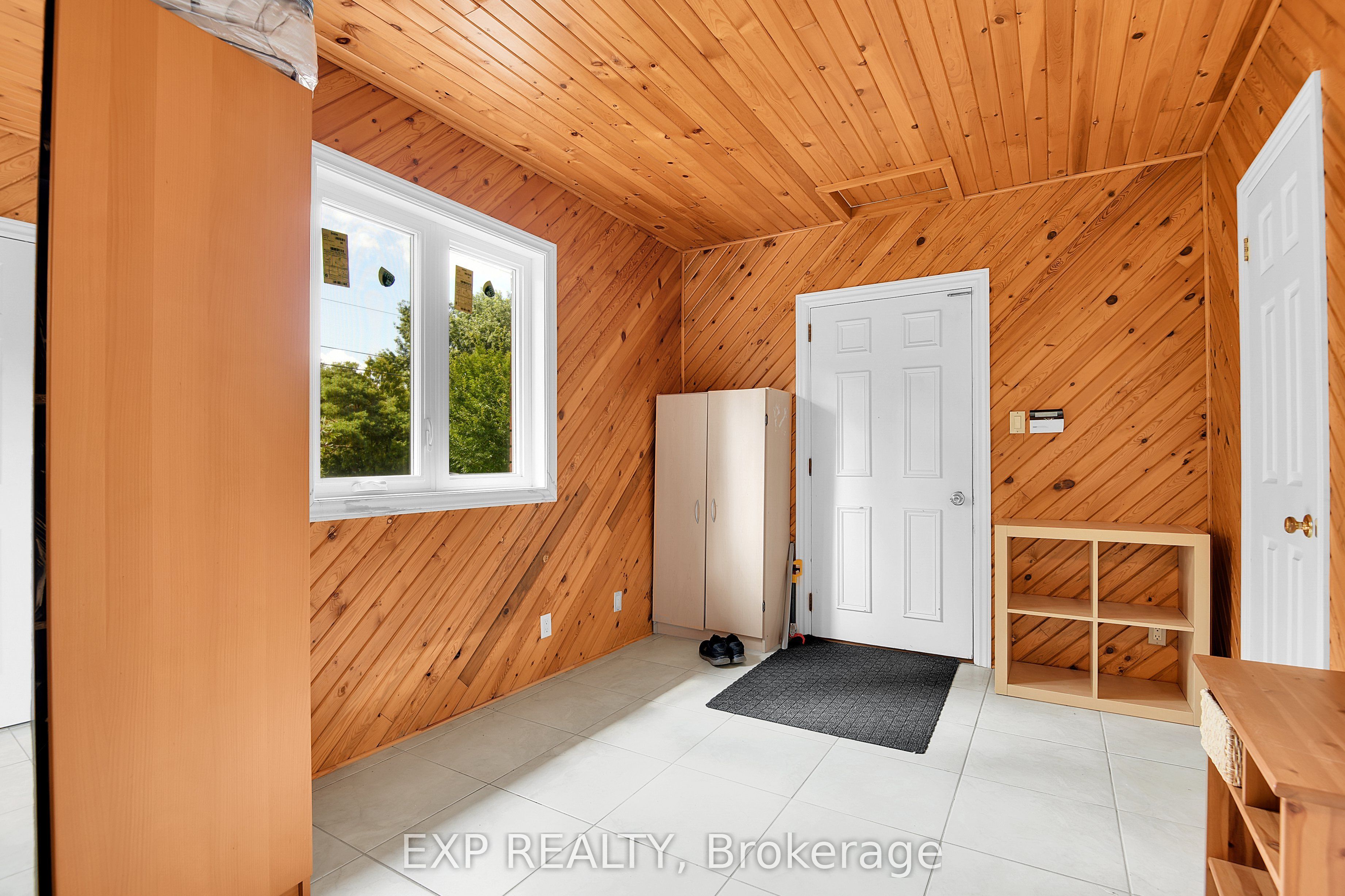 1383 Keswick Drive, Greely - Metcalfe - Osgoode - Vernon and Area, ON K4P 1A8 photo 4