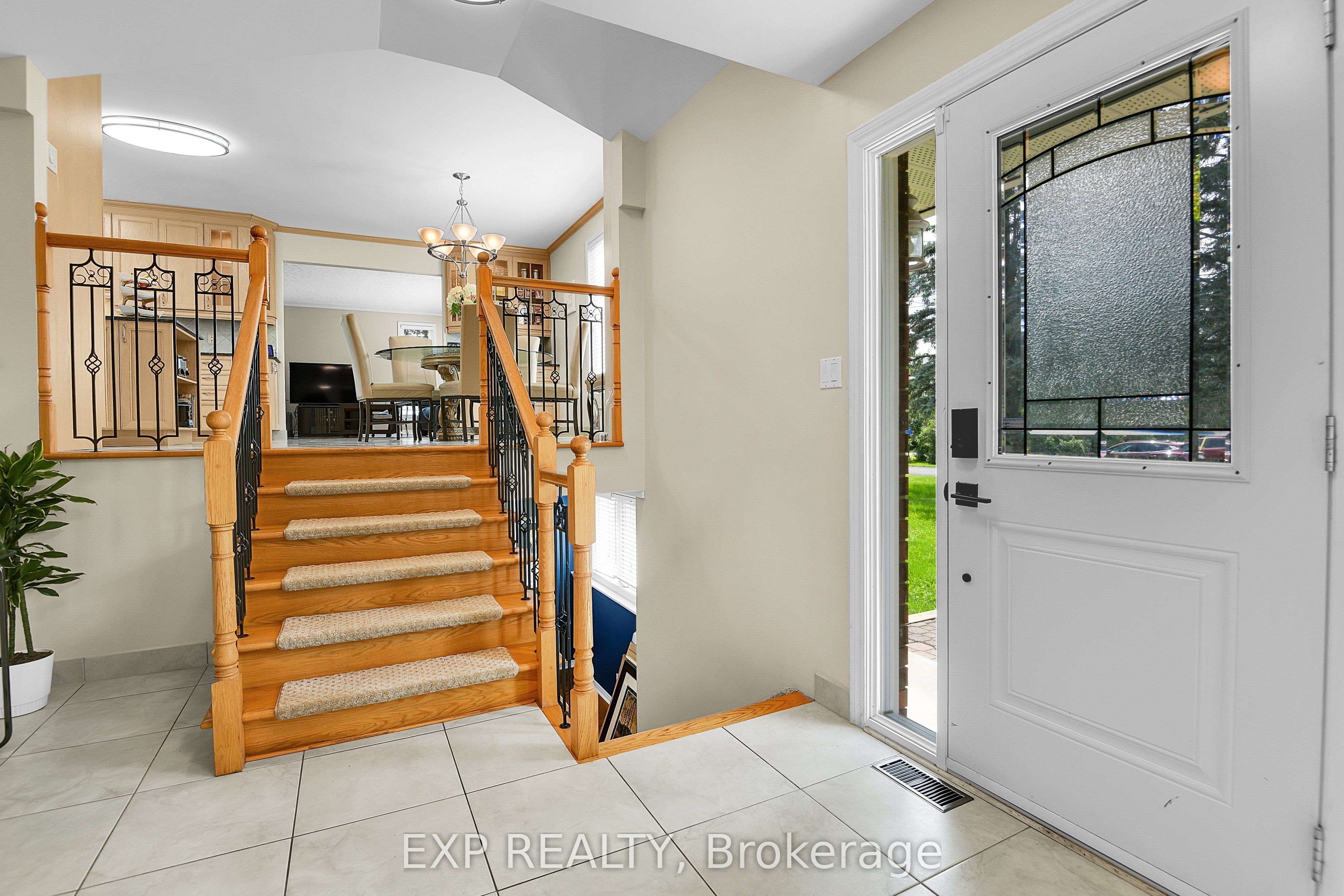 1383 Keswick Drive, Greely - Metcalfe - Osgoode - Vernon and Area, ON K4P 1A8 photo 5