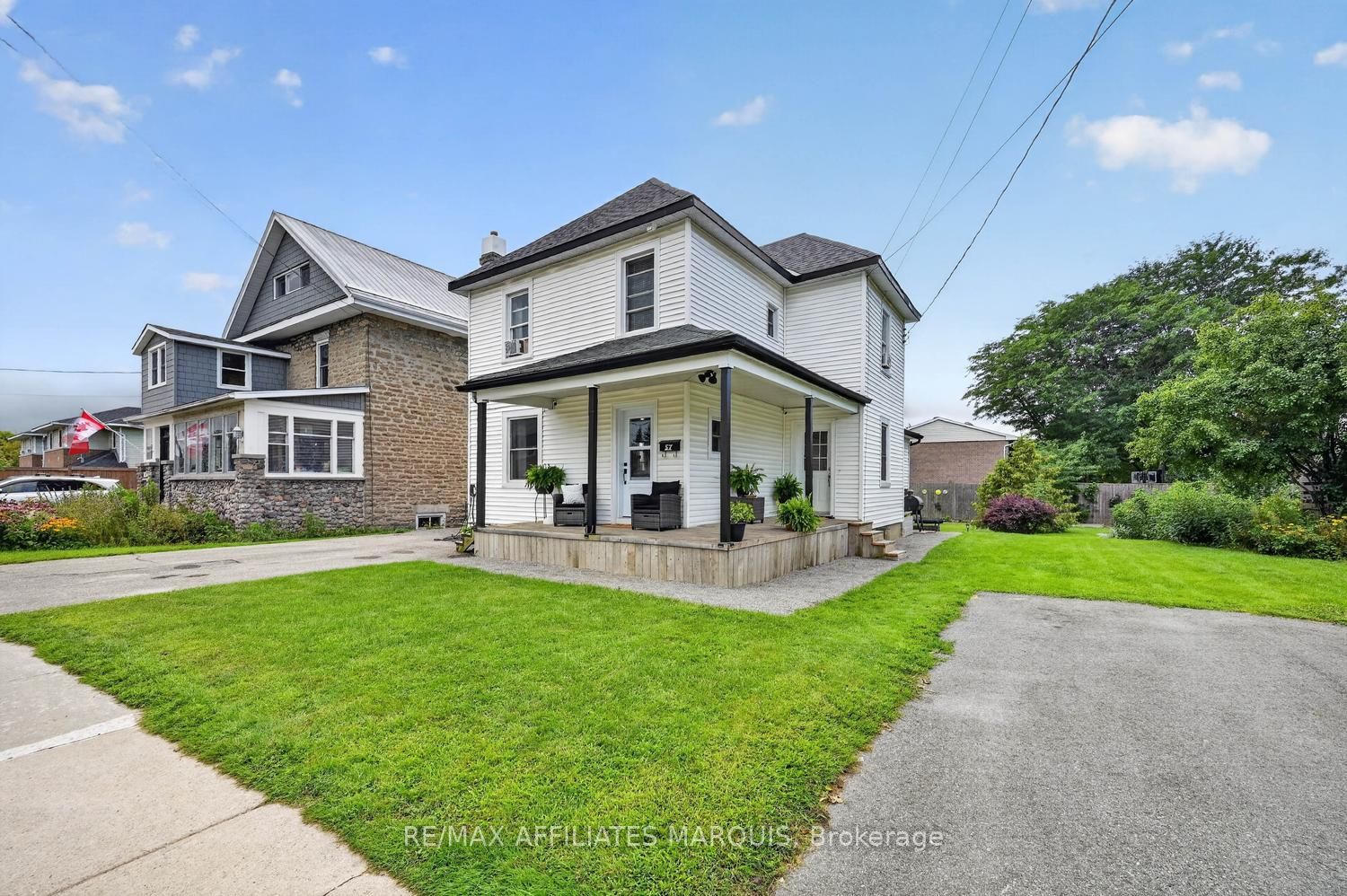 57 Smiths Falls Avenue, Smiths Falls, ON K7A 3B2 photo 3