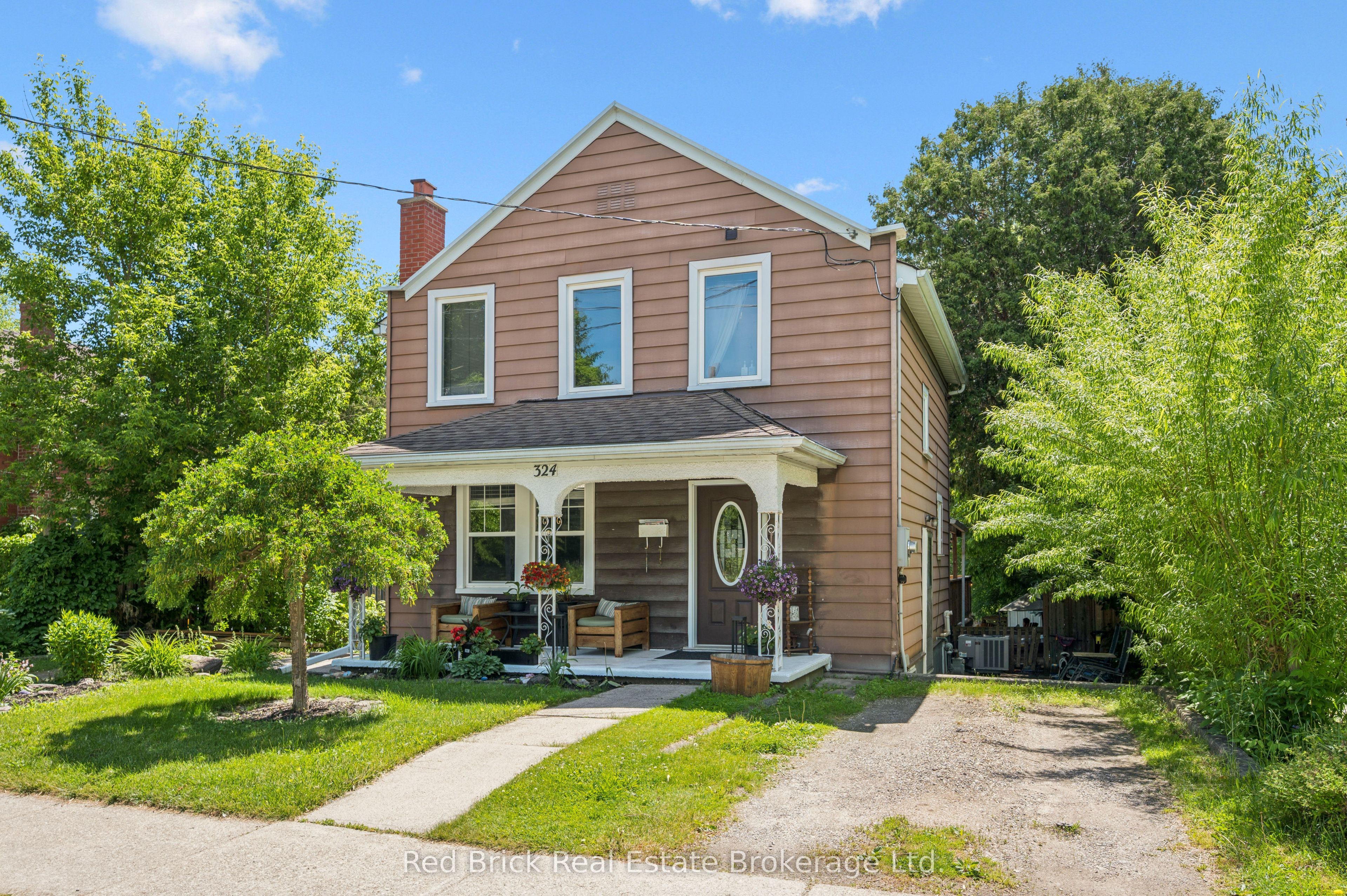 324 Waterloo Avenue, Guelph, ON N1H 3J8 photo 2