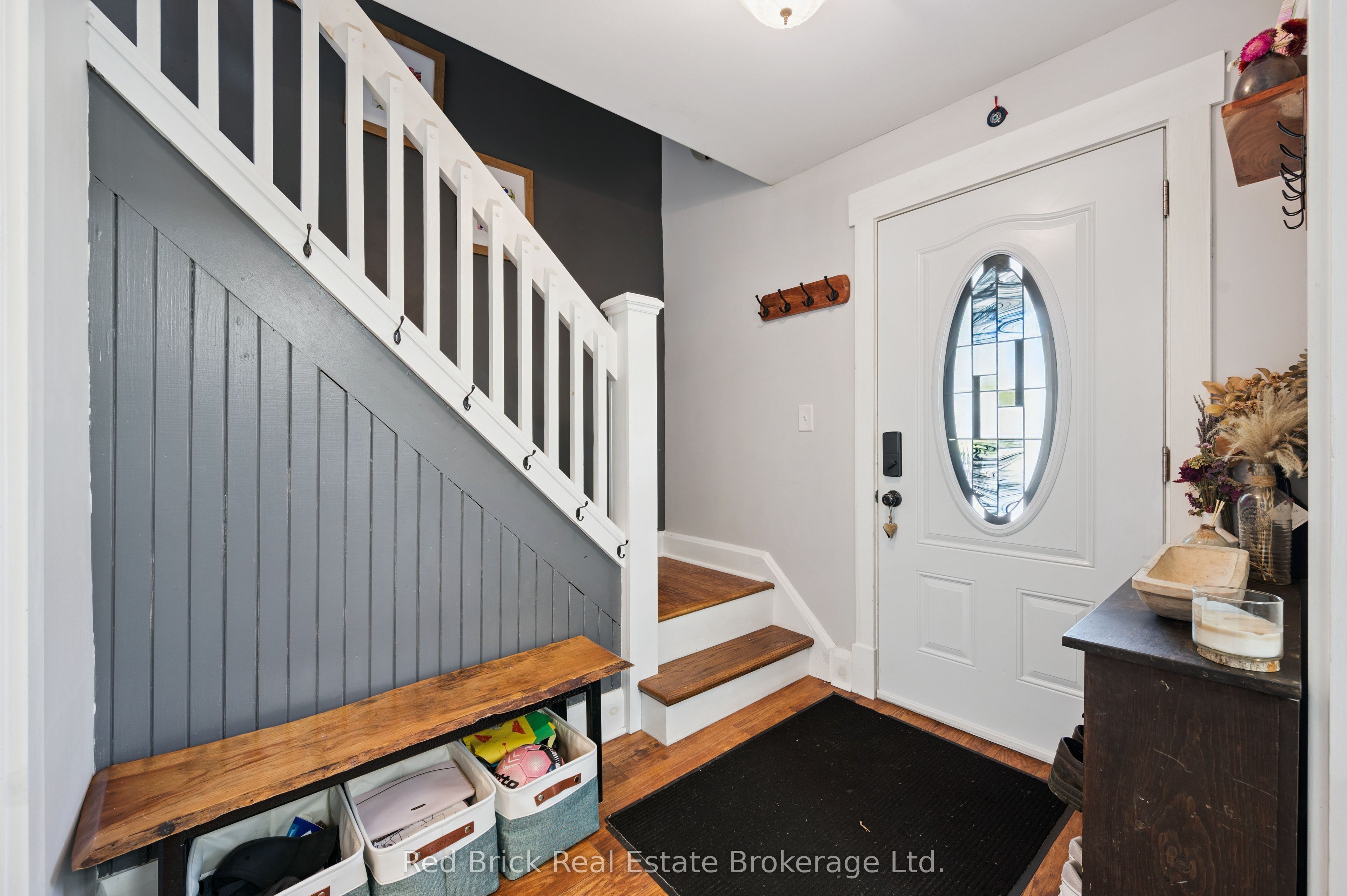 324 Waterloo Avenue, Guelph, ON N1H 3J8 photo 5
