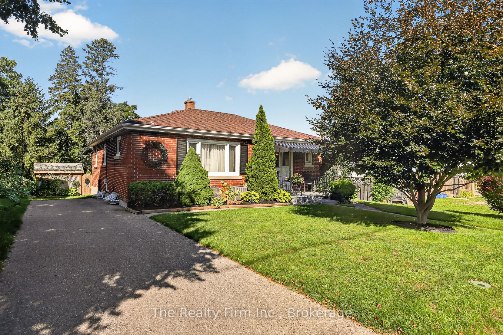 14 East Park Drive, Woodstock, ON N4S 3M8
