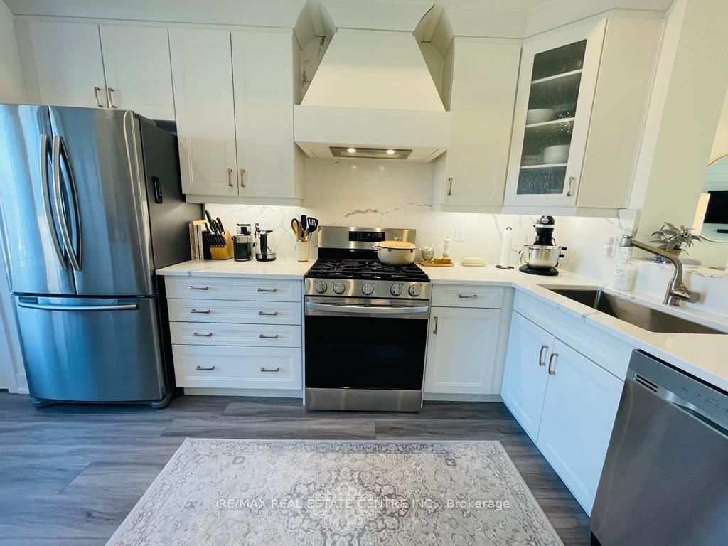 49 Edenrock Drive, Hamilton, ON L8E 0G6 photo 4