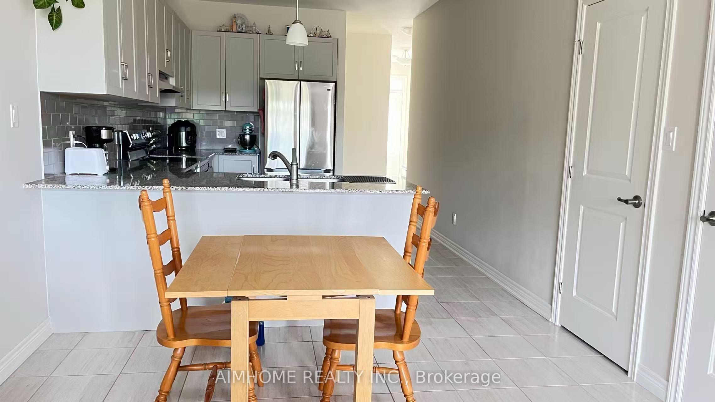 24 Noah Common, St. Catharines, ON L2P 0G1 photo 5
