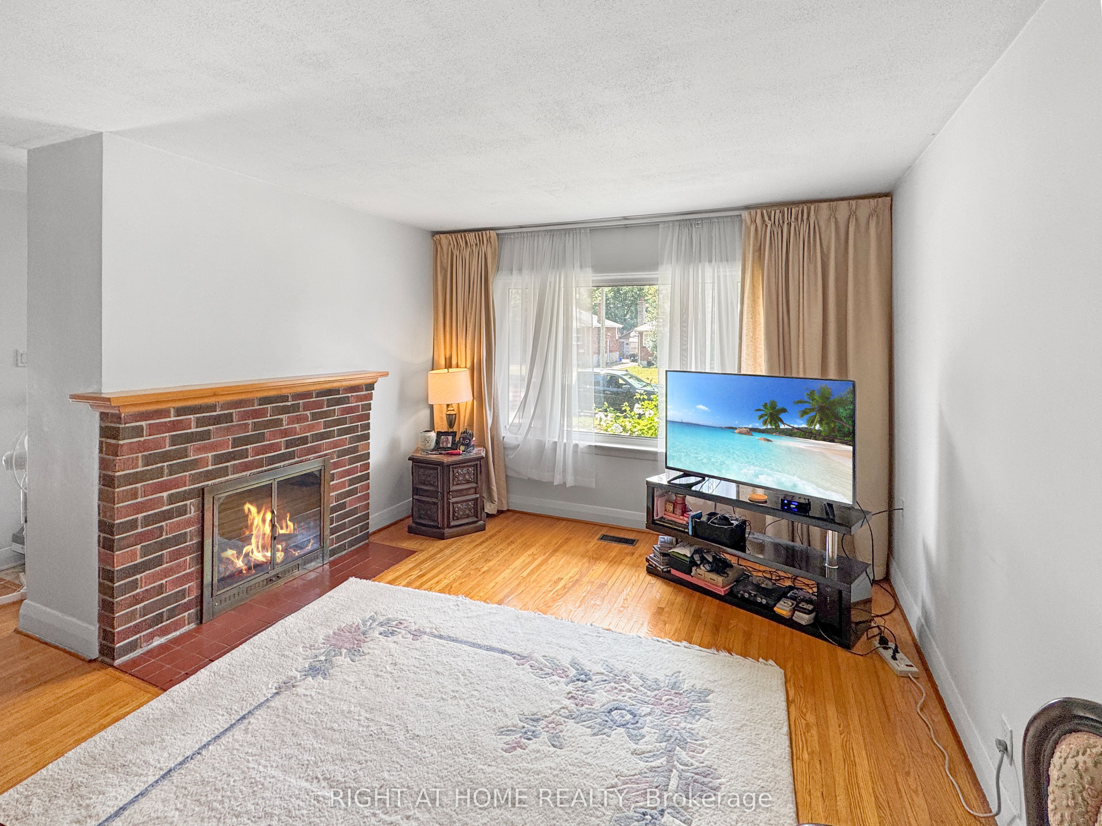 326 Avondale Road, London East, ON N5W 5B3 photo 4