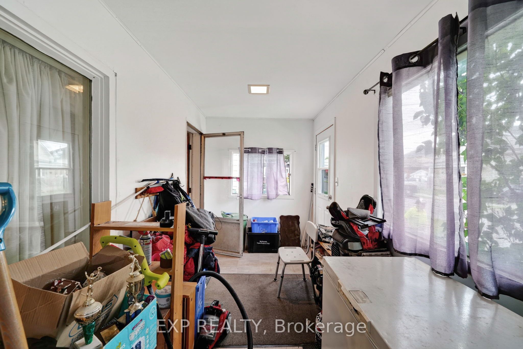 12 Millville Avenue, Cornwall, ON K6H 4K4 photo 3