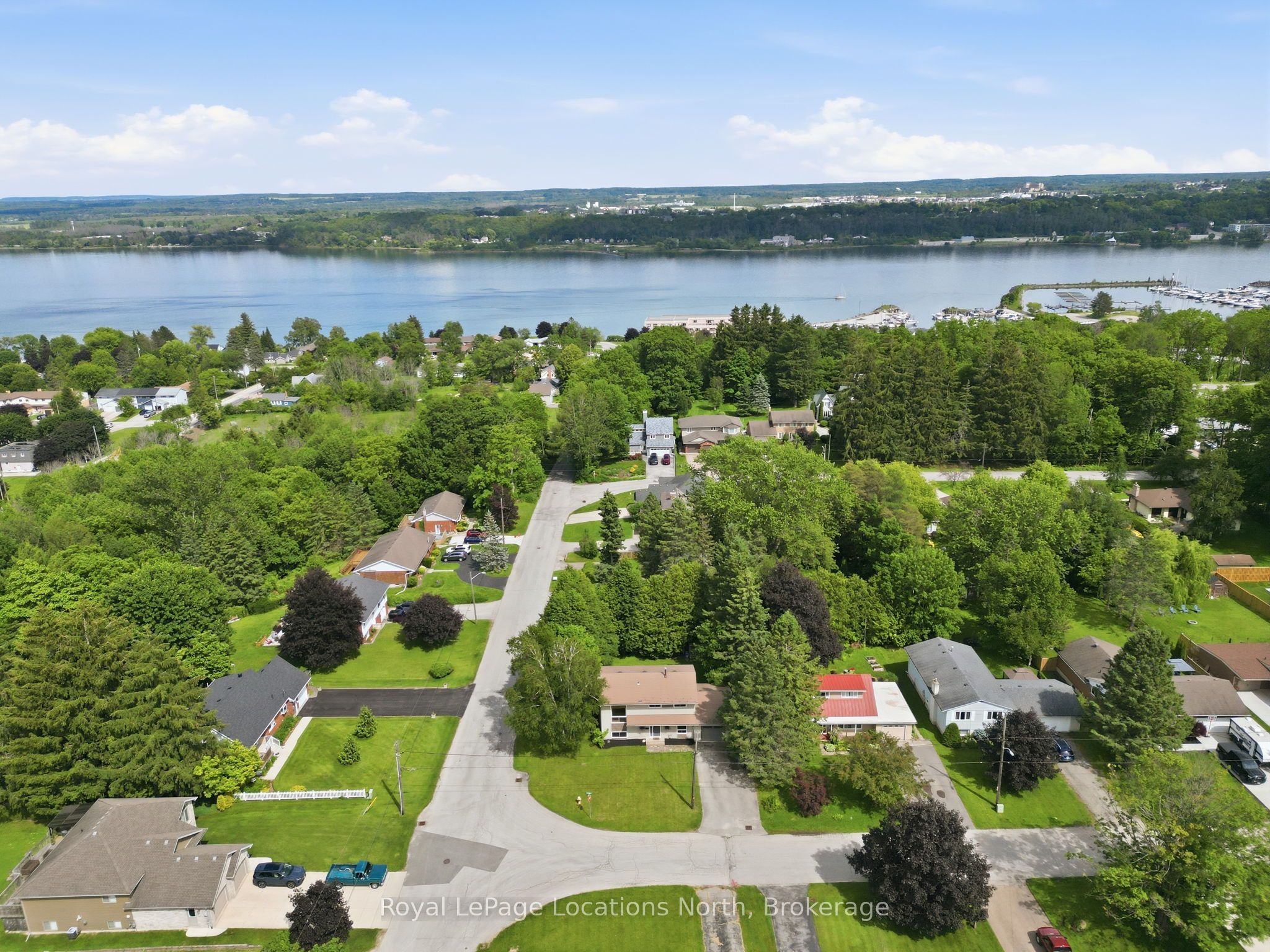 2595 6th Avenue W, Owen Sound, ON N4K 5J7 photo 3
