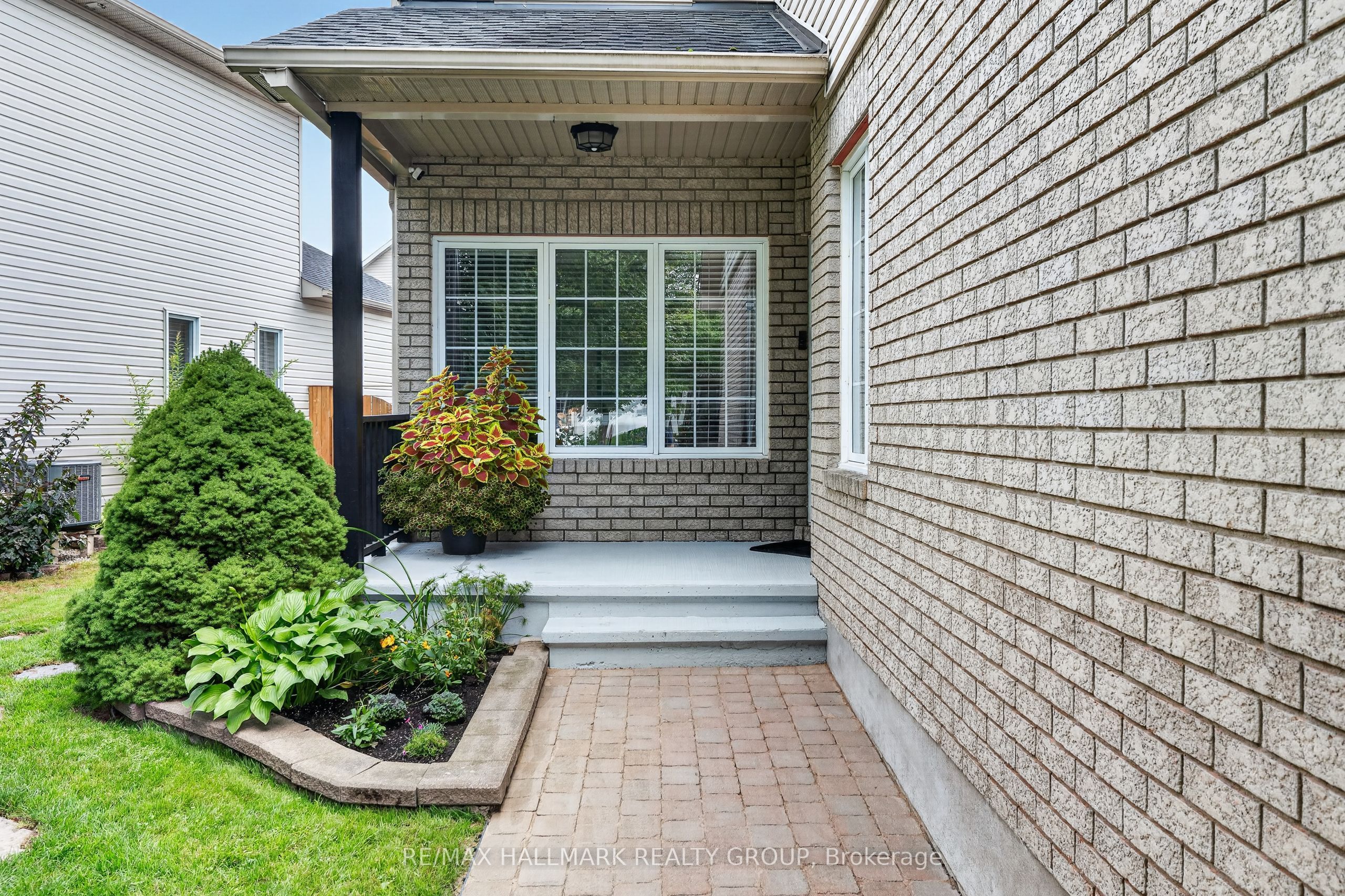 1673 Neptune Way, Orleans - Cumberland and Area, ON K4A 4L3 photo 3