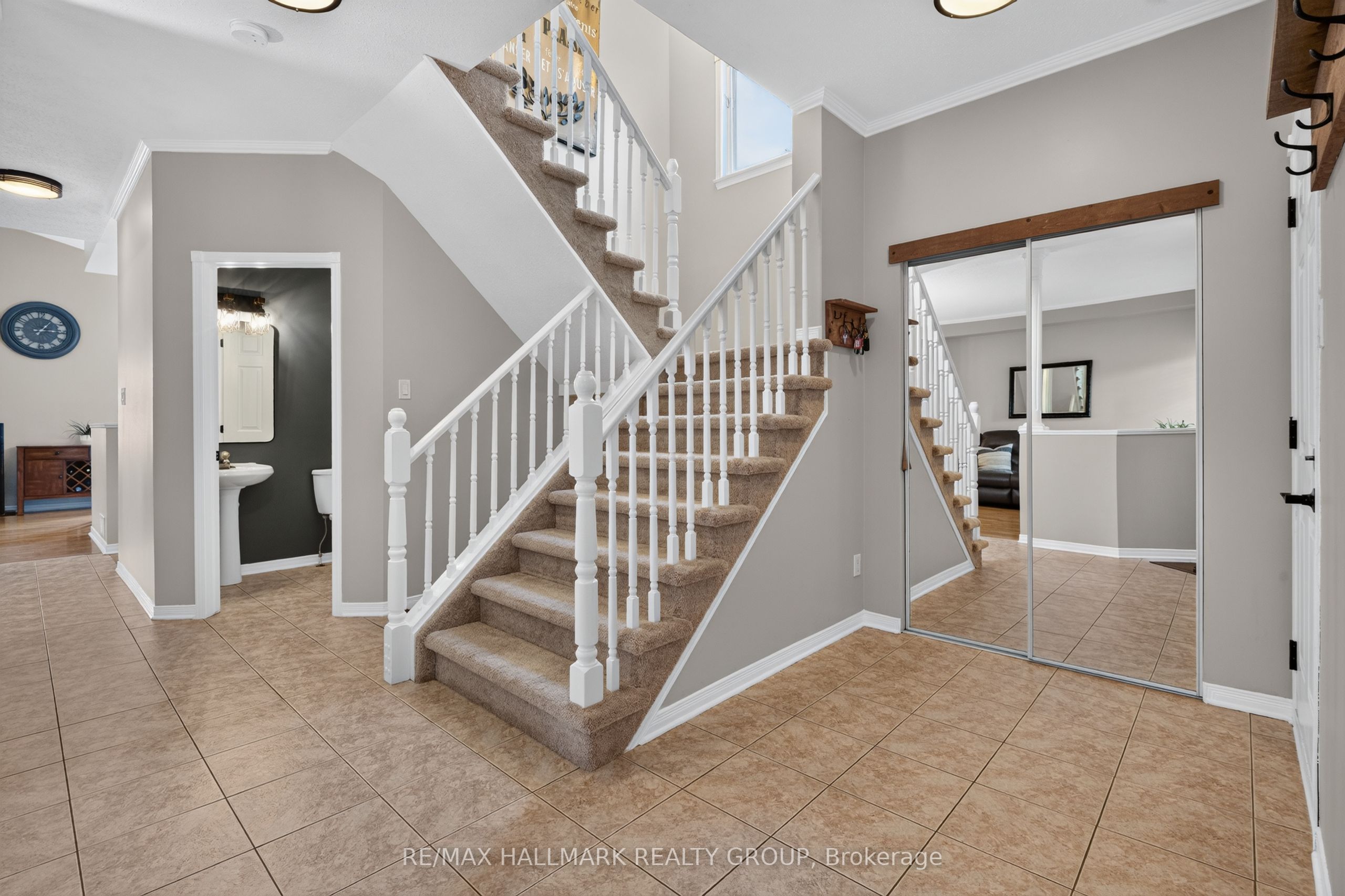 1673 Neptune Way, Orleans - Cumberland and Area, ON K4A 4L3 photo 4