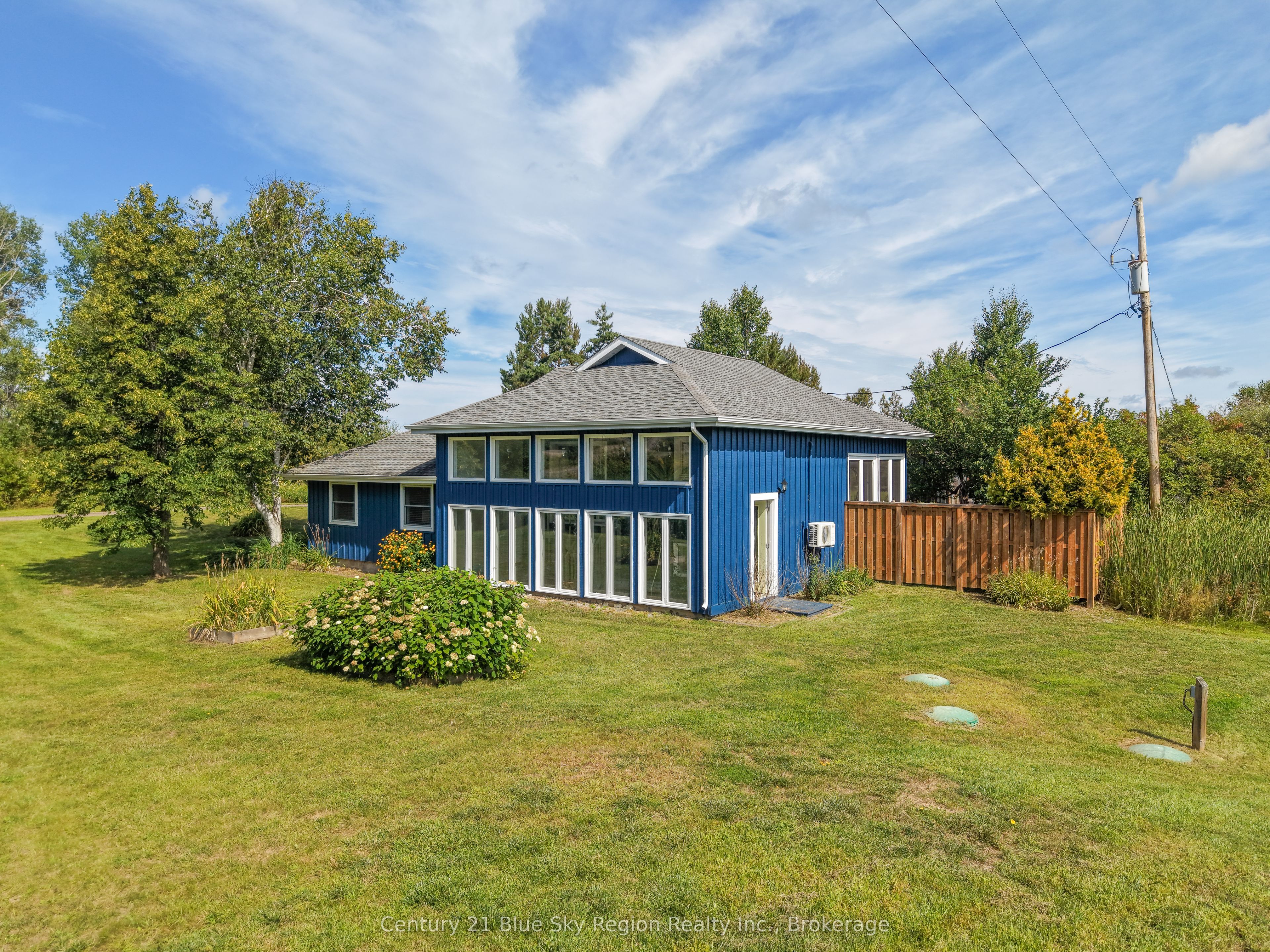 2574 Hwy 17 Highway E, East Ferris, ON P0H 1K0 photo 4