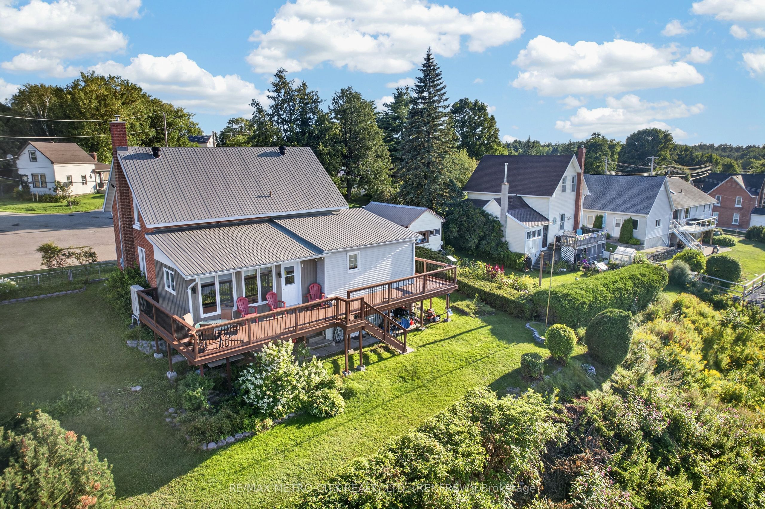 293 Queen Street, Bonnechere Valley, ON K0J 1T0 photo 4