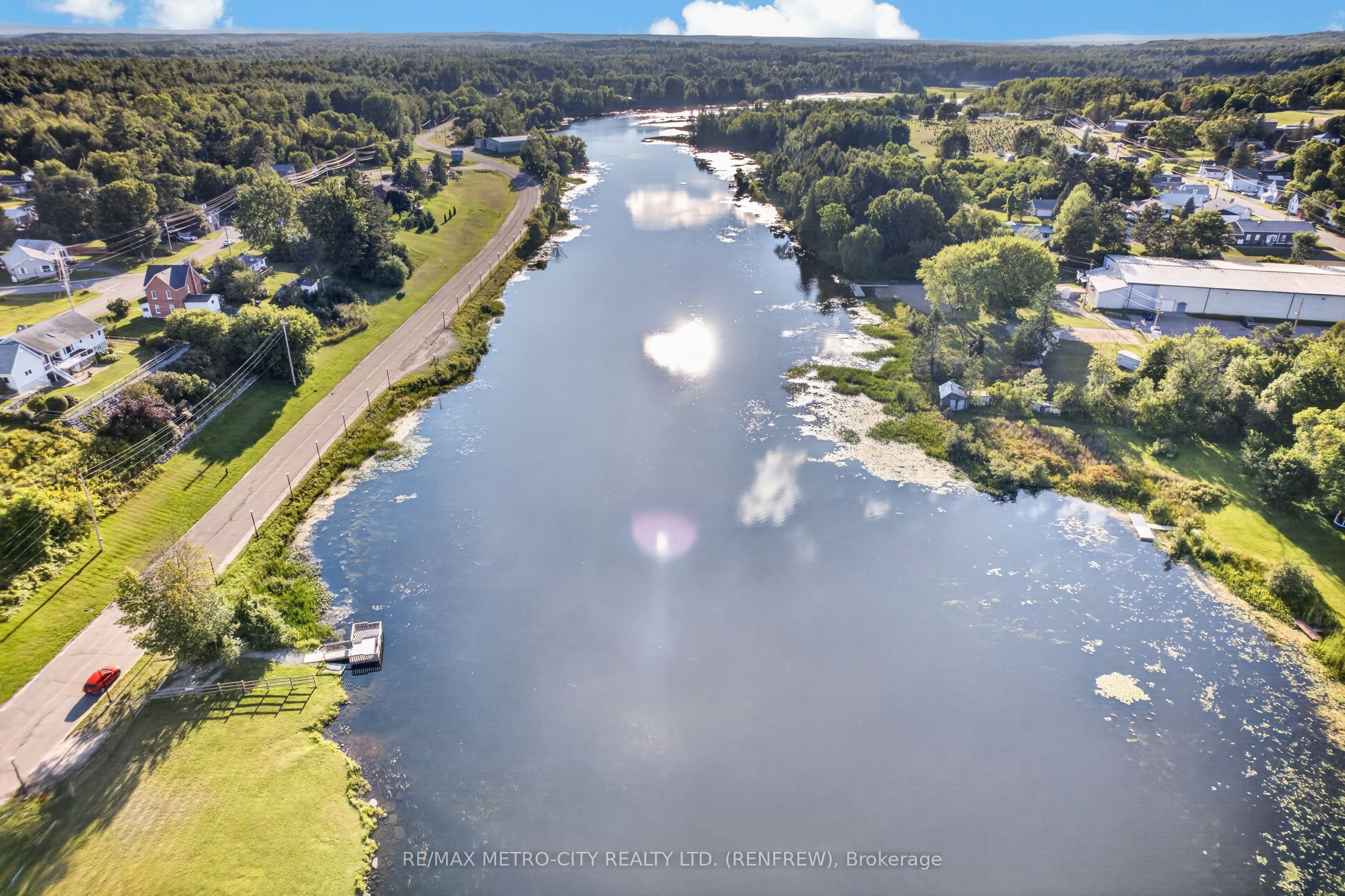 293 Queen Street, Bonnechere Valley, ON K0J 1T0 photo 5