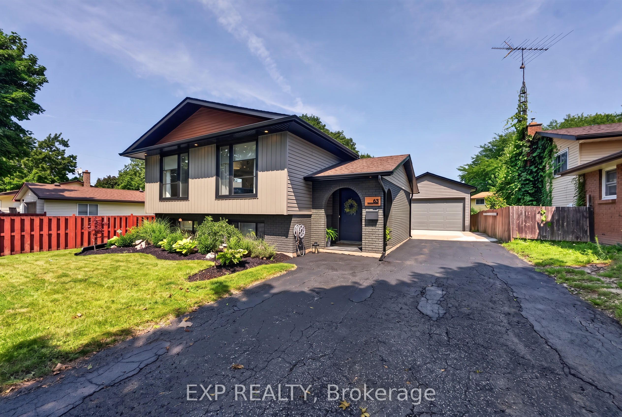 63 Harcove Street, St. Catharines, ON L2N 6L9 photo 3