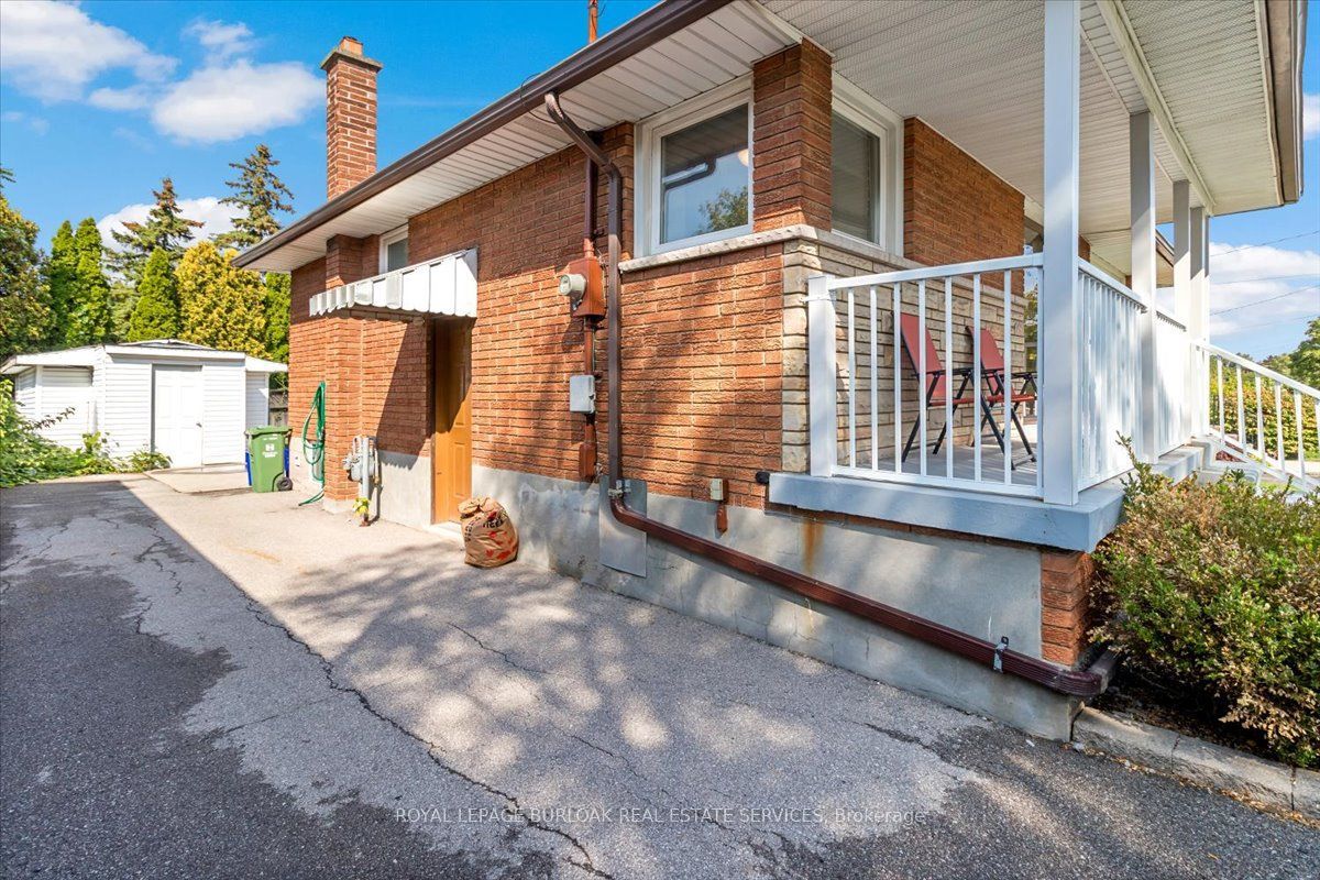 161 Hoover Crescent Lower, Hamilton, ON L9A 3H2 photo 2
