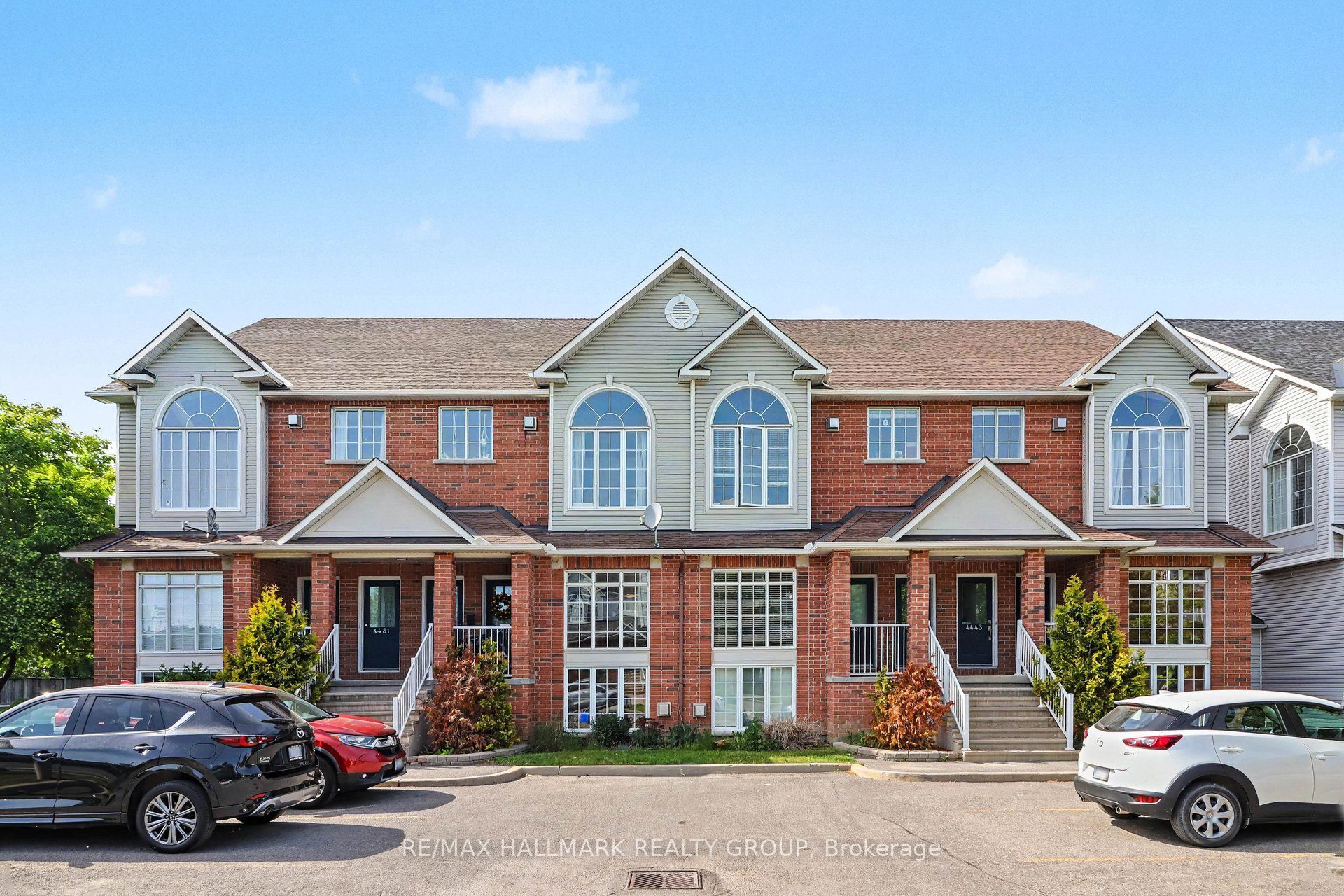 4429 Harper Avenue, Cyrville - Carson Grove - Pineview, ON K1J 1C9