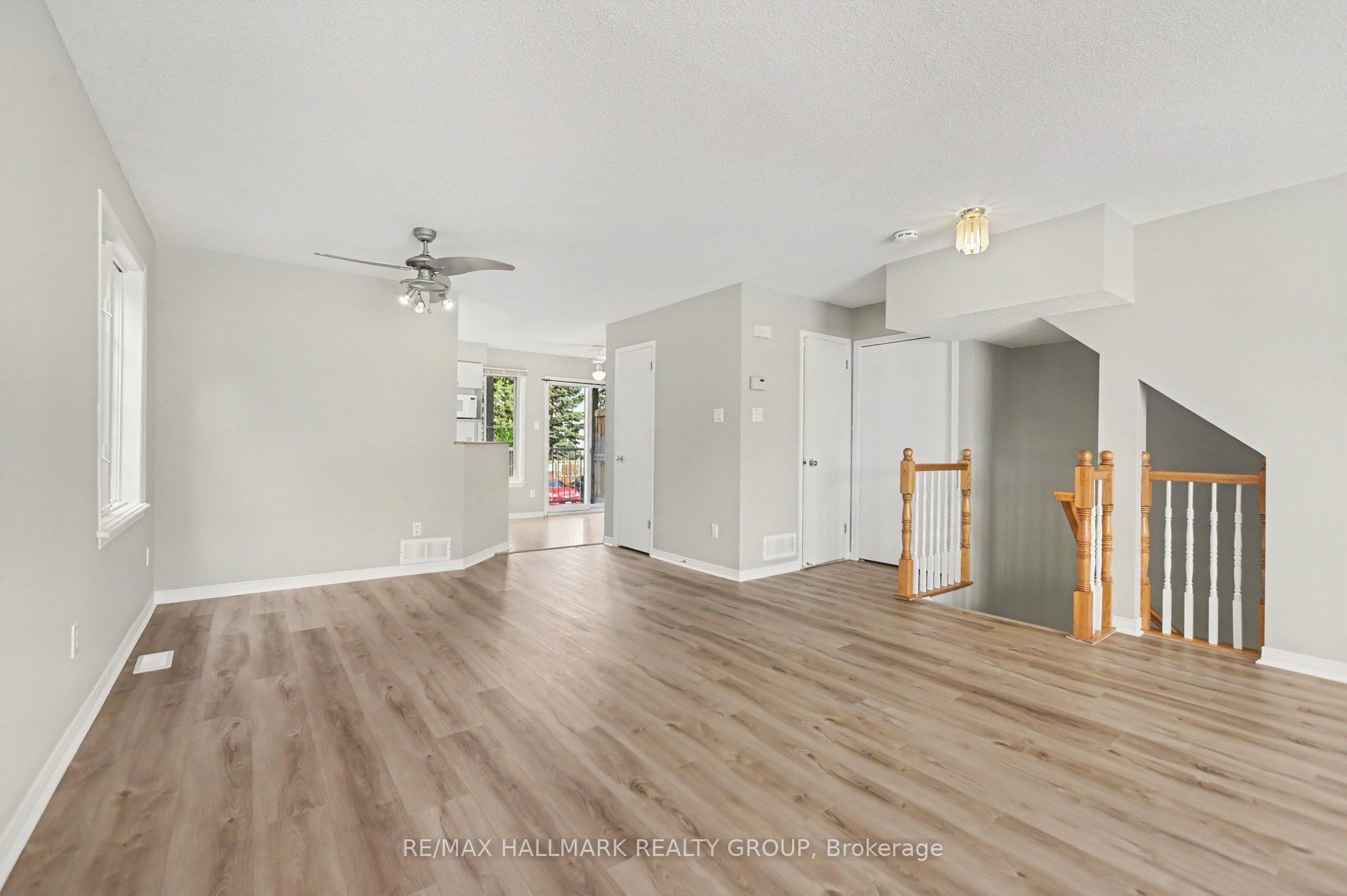 4429 Harper Avenue, Cyrville - Carson Grove - Pineview, ON K1J 1C9 photo 5