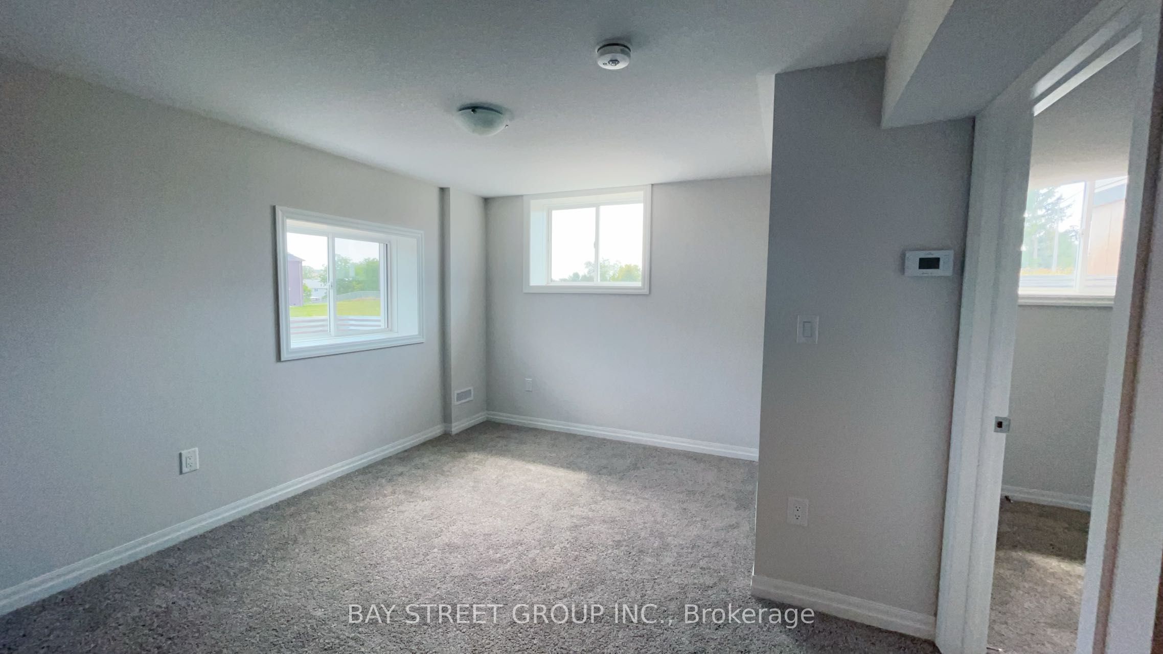 75 Hillcrest Road Lower, Port Colborne, ON L3K 6E4 photo 2