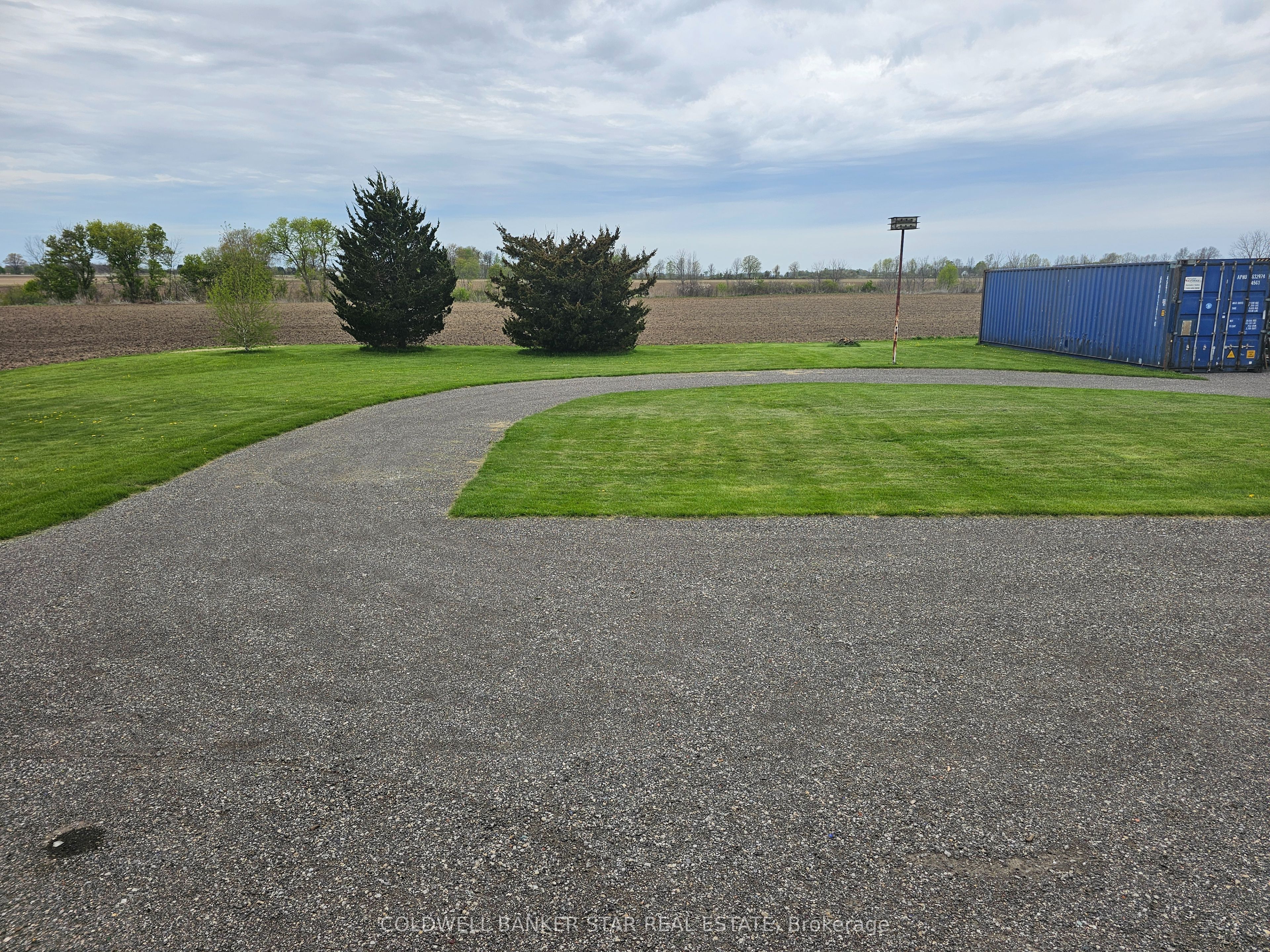 29860 Irish School Road N, Chatham-Kent, ON N0P 1M0 photo 5