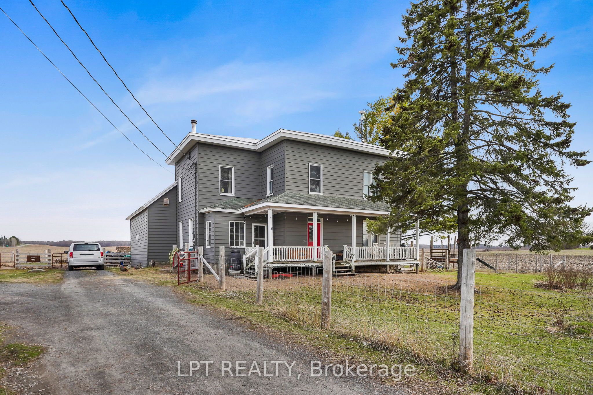 21630 Laggan-Glenelg Road, North Glengarry, ON K0B 1E0 photo 2