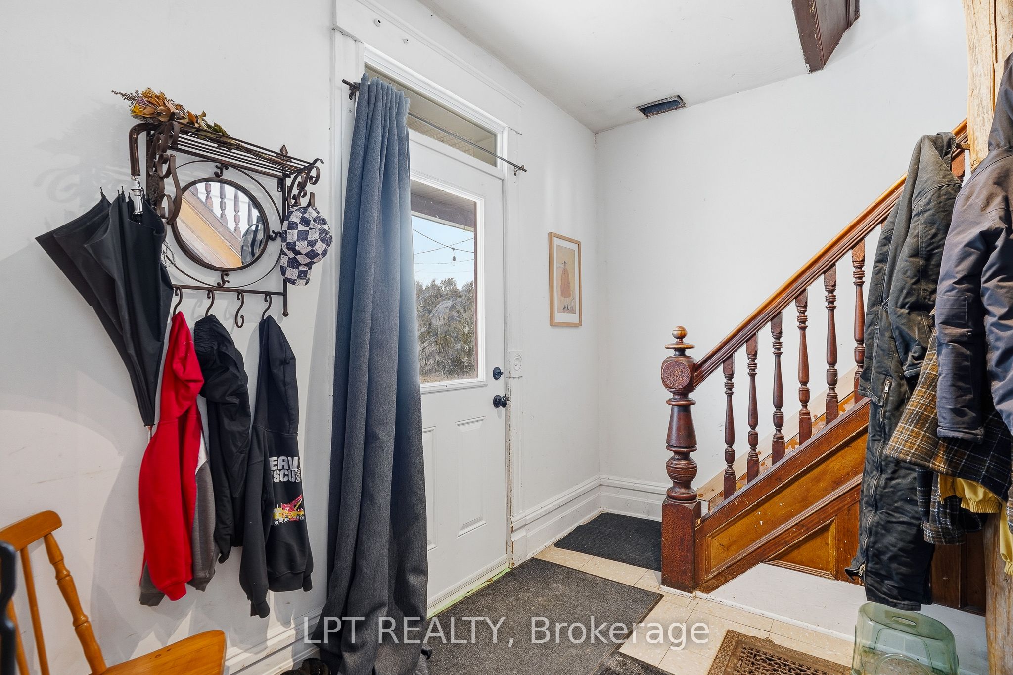21630 Laggan-Glenelg Road, North Glengarry, ON K0B 1E0 photo 5