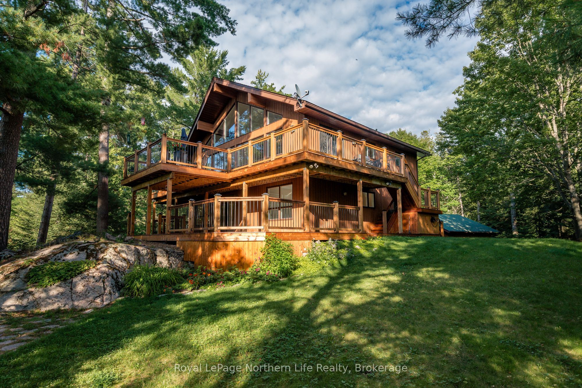 41 Pebble Beach Drive, Callander, ON P0H 1H0