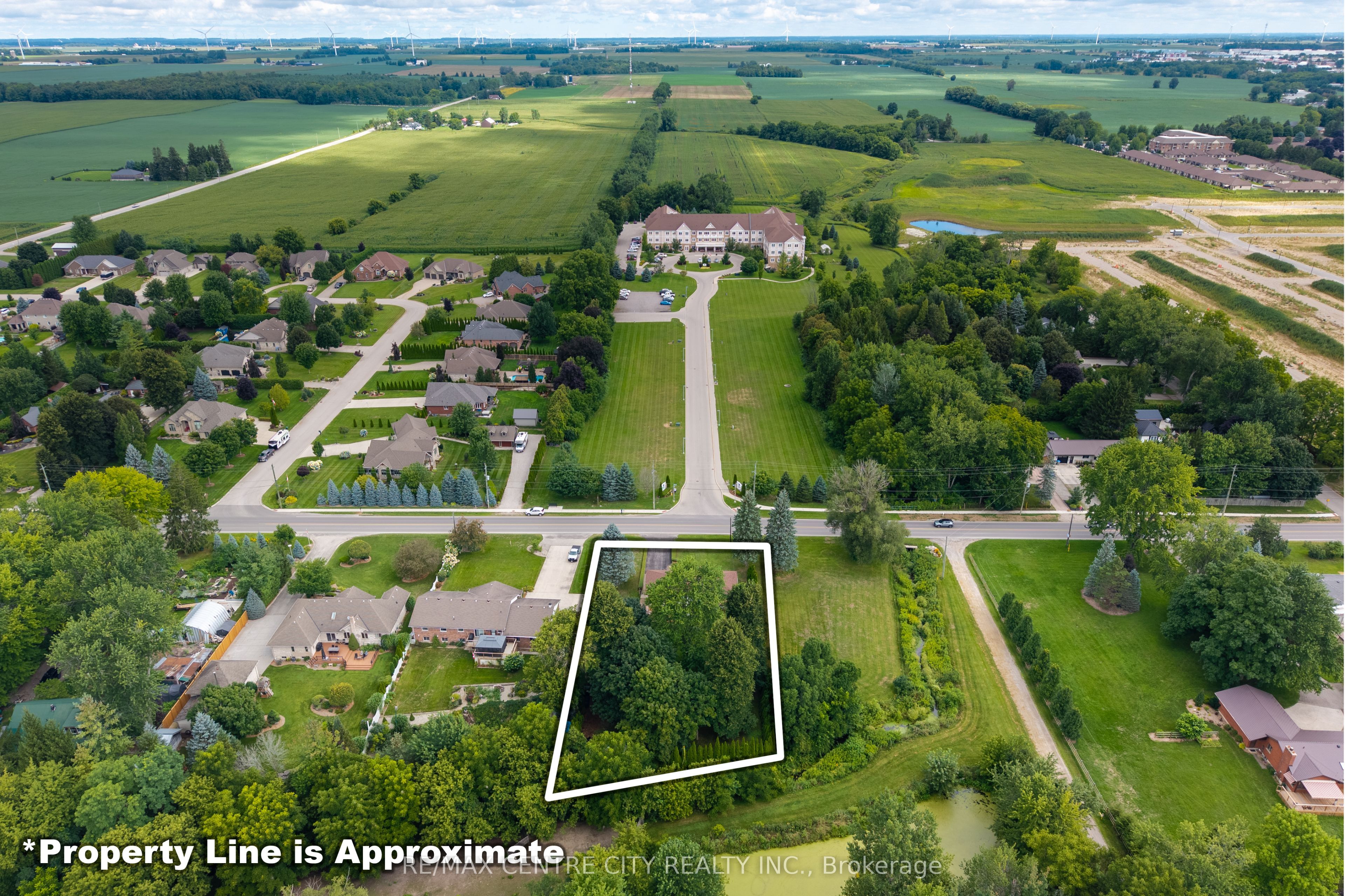 3229 Napperton Drive, Strathroy-Caradoc, ON N7G 3H8 photo 5