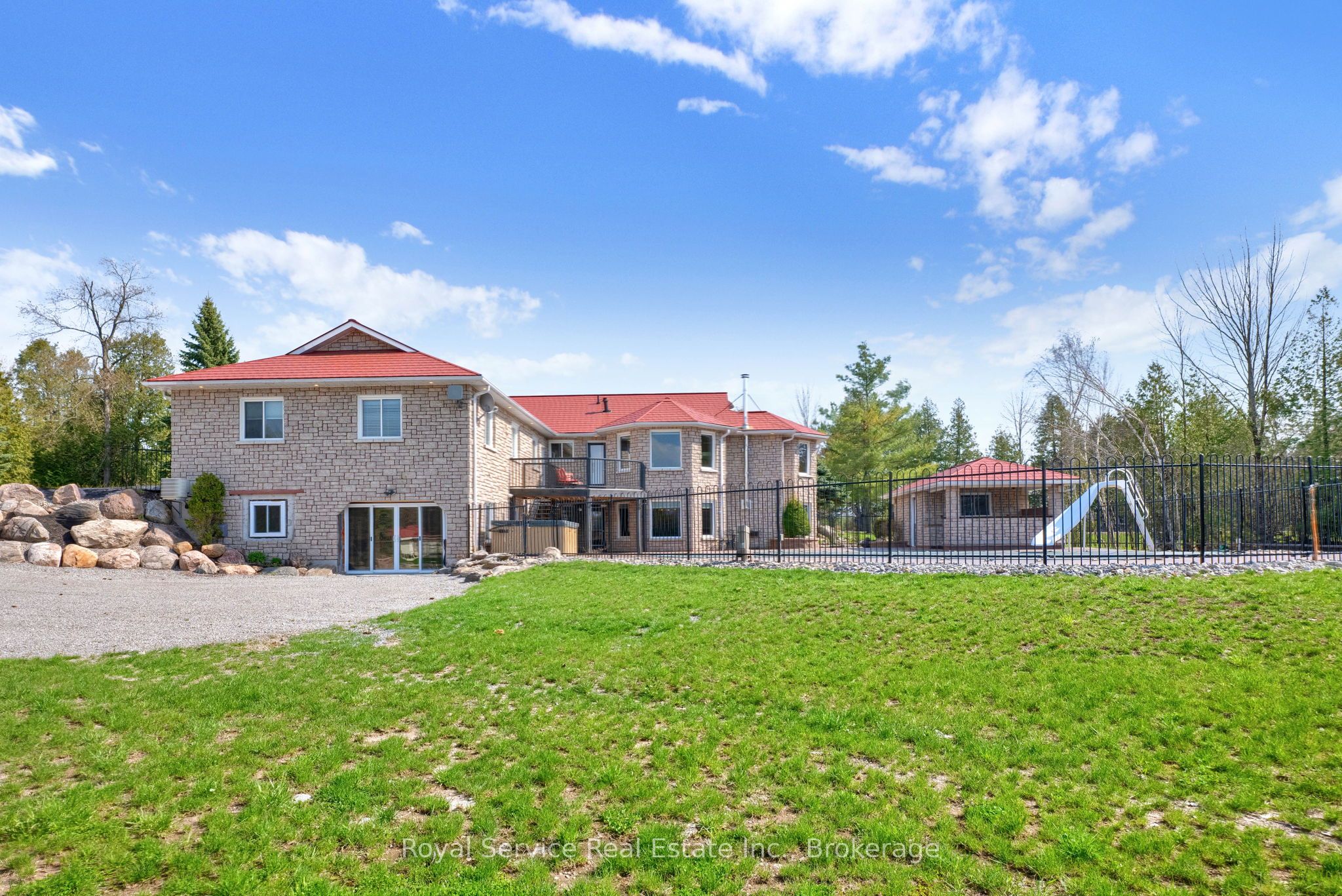 310 Viner Line, Selwyn, ON K0L 1T0 photo 3