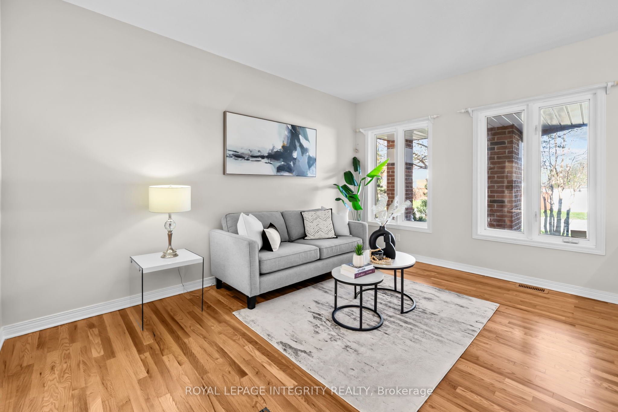 4 Tamarack Place N, Barrhaven, ON K2J 4R3 photo 2