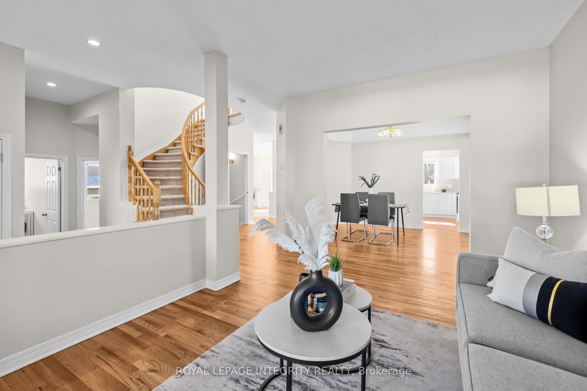 4 Tamarack Place N, Barrhaven, ON K2J 4R3 photo 4