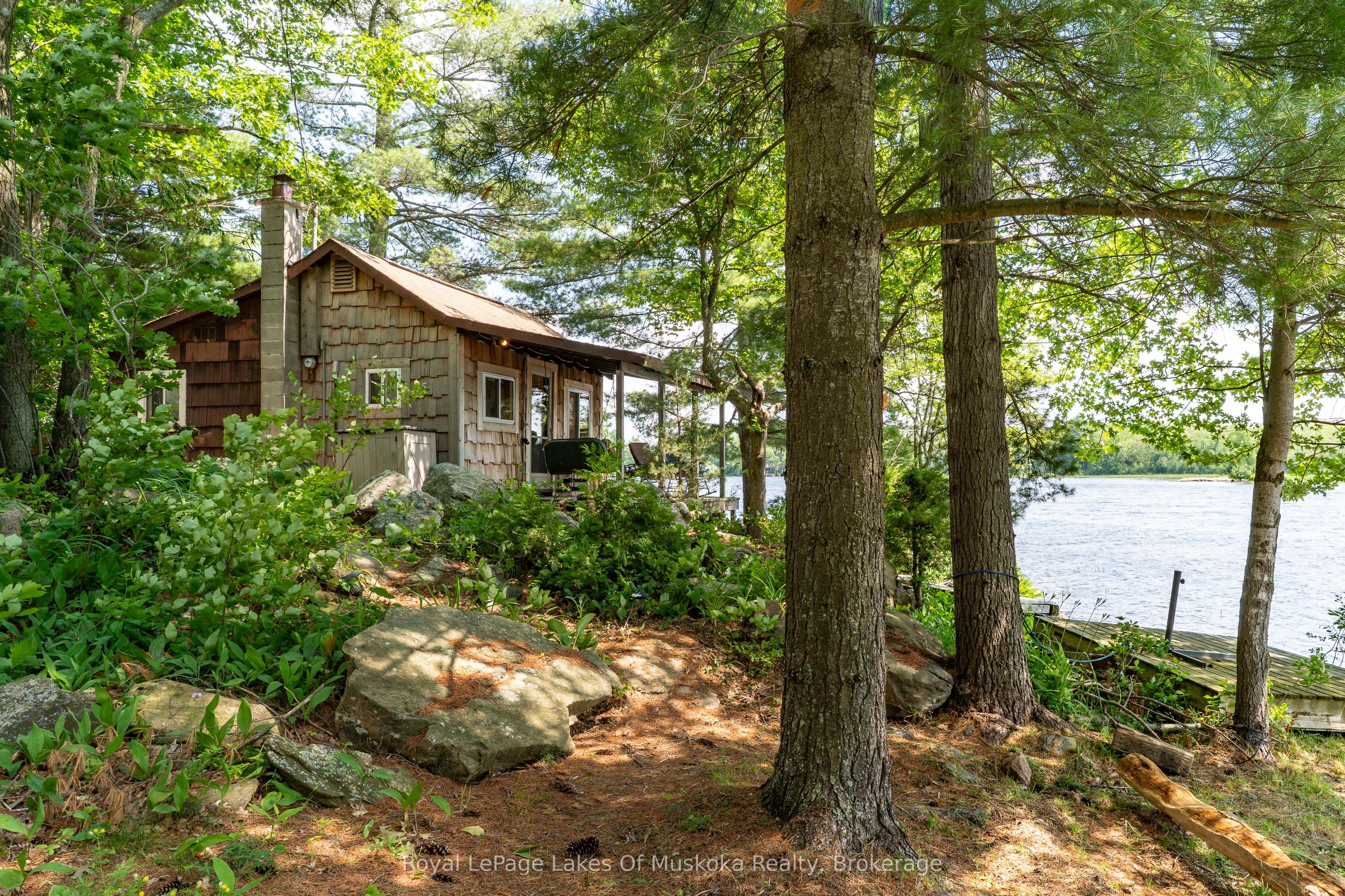 1 Island 2SL Island, Gravenhurst, ON P1P 1R1 photo 5