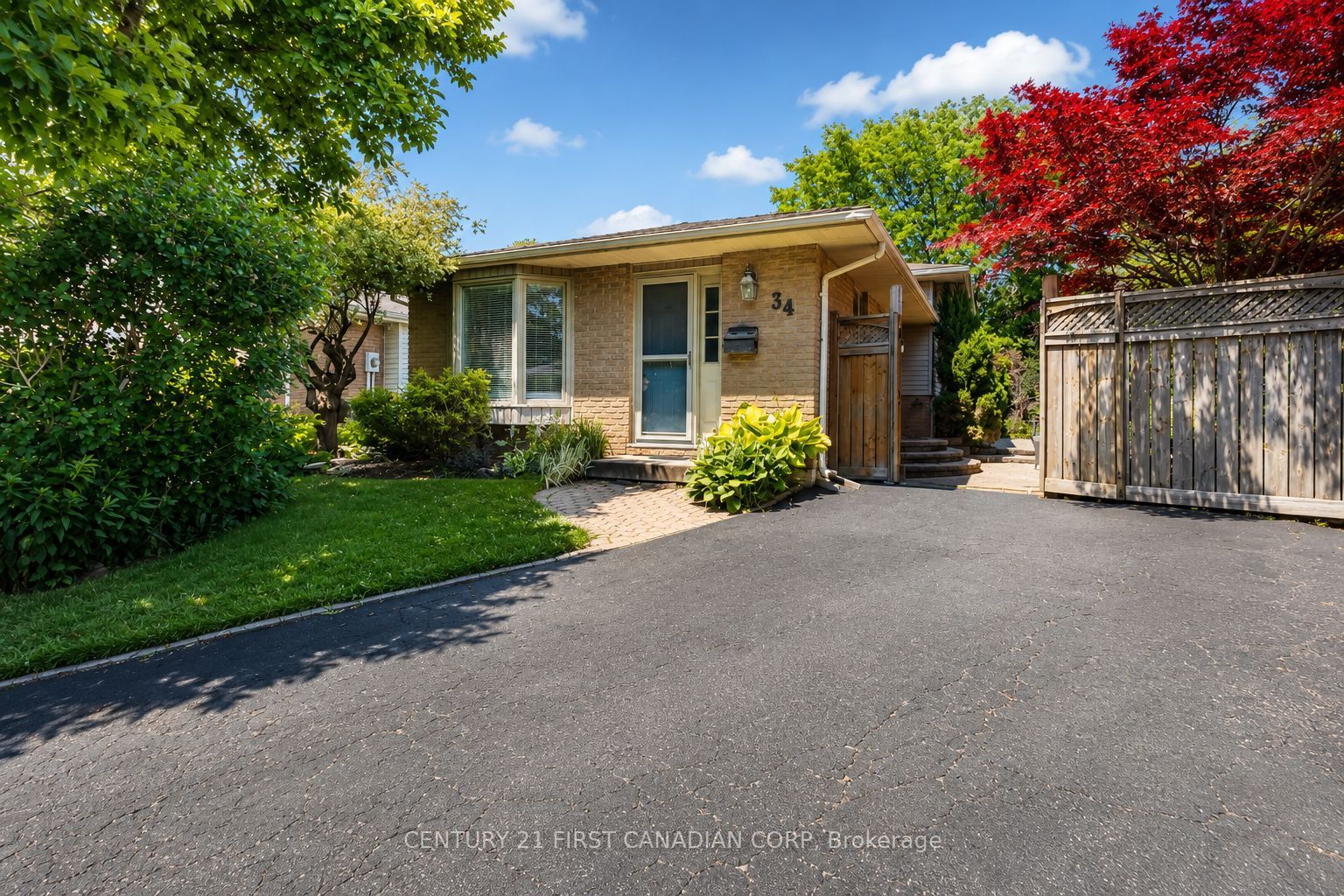34 Speight Court, London East, ON N5V 3J3