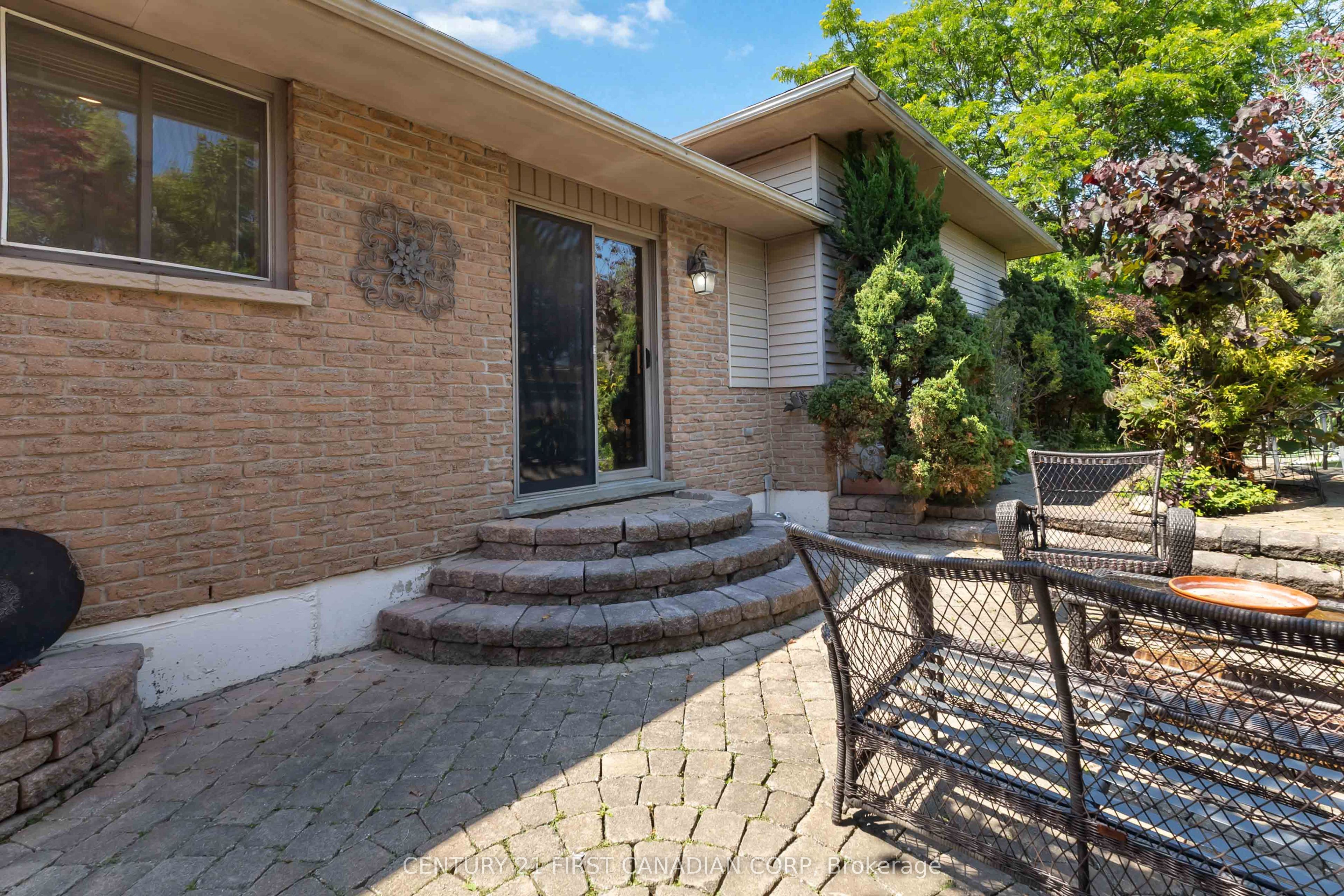 34 Speight Court, London East, ON N5V 3J3 photo 3
