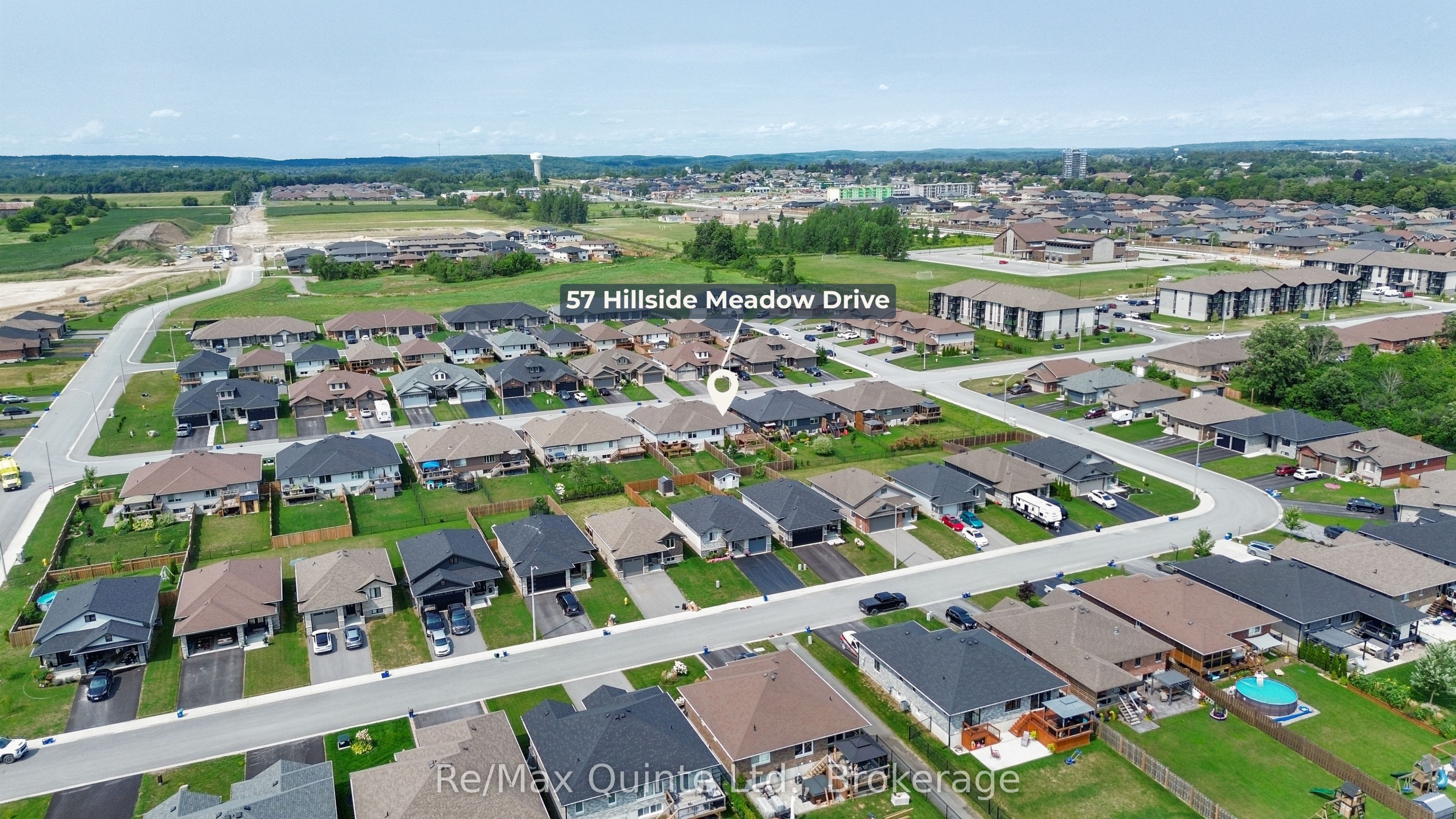 57 Hillside Meadow Drive, Quinte West, ON K8V 0J5 photo 2