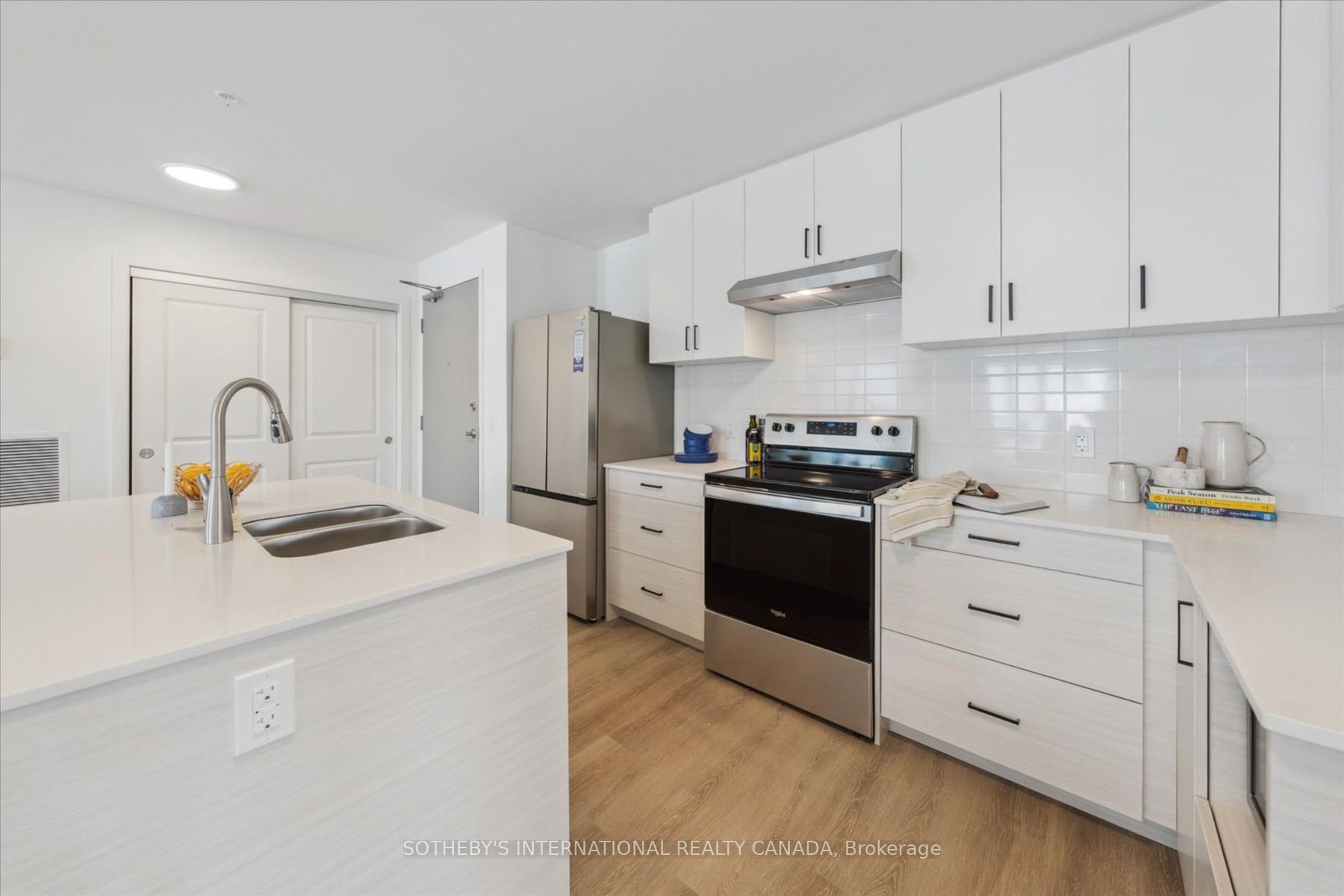 19B West Street N 201, Kawartha Lakes, ON K0M 1N0 photo 5