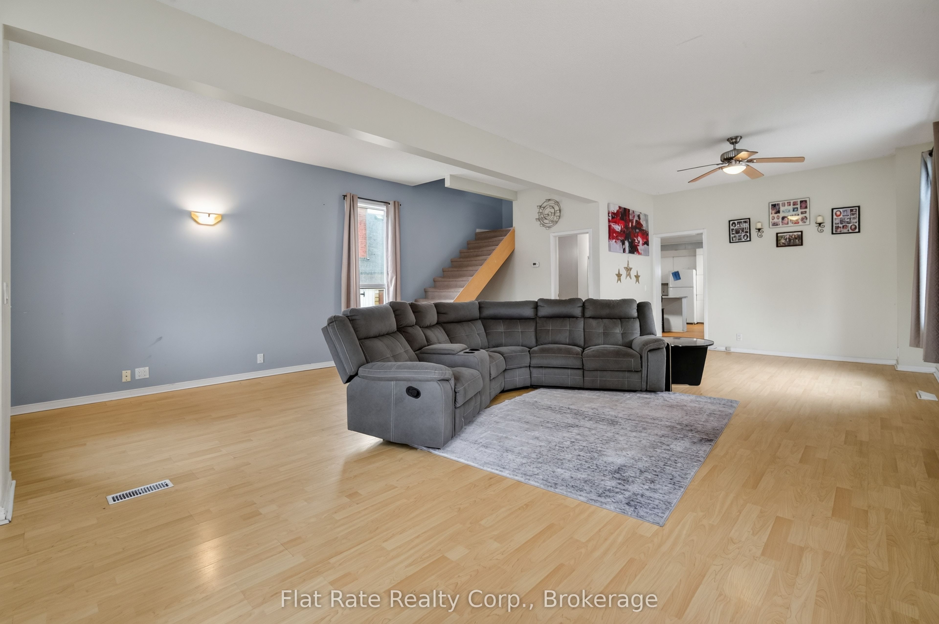 398 EDISON Avenue, Peterborough, ON K9J 4G3 photo 5
