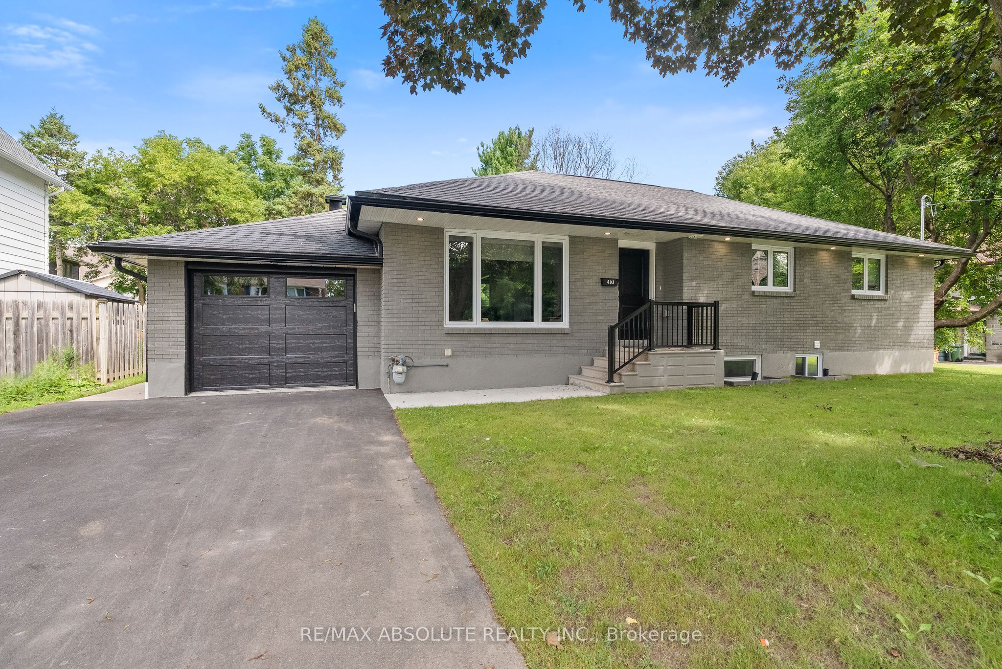 403 Pleasant Park Road Unit B (basement), Alta Vista and Area, ON K1H 5M9