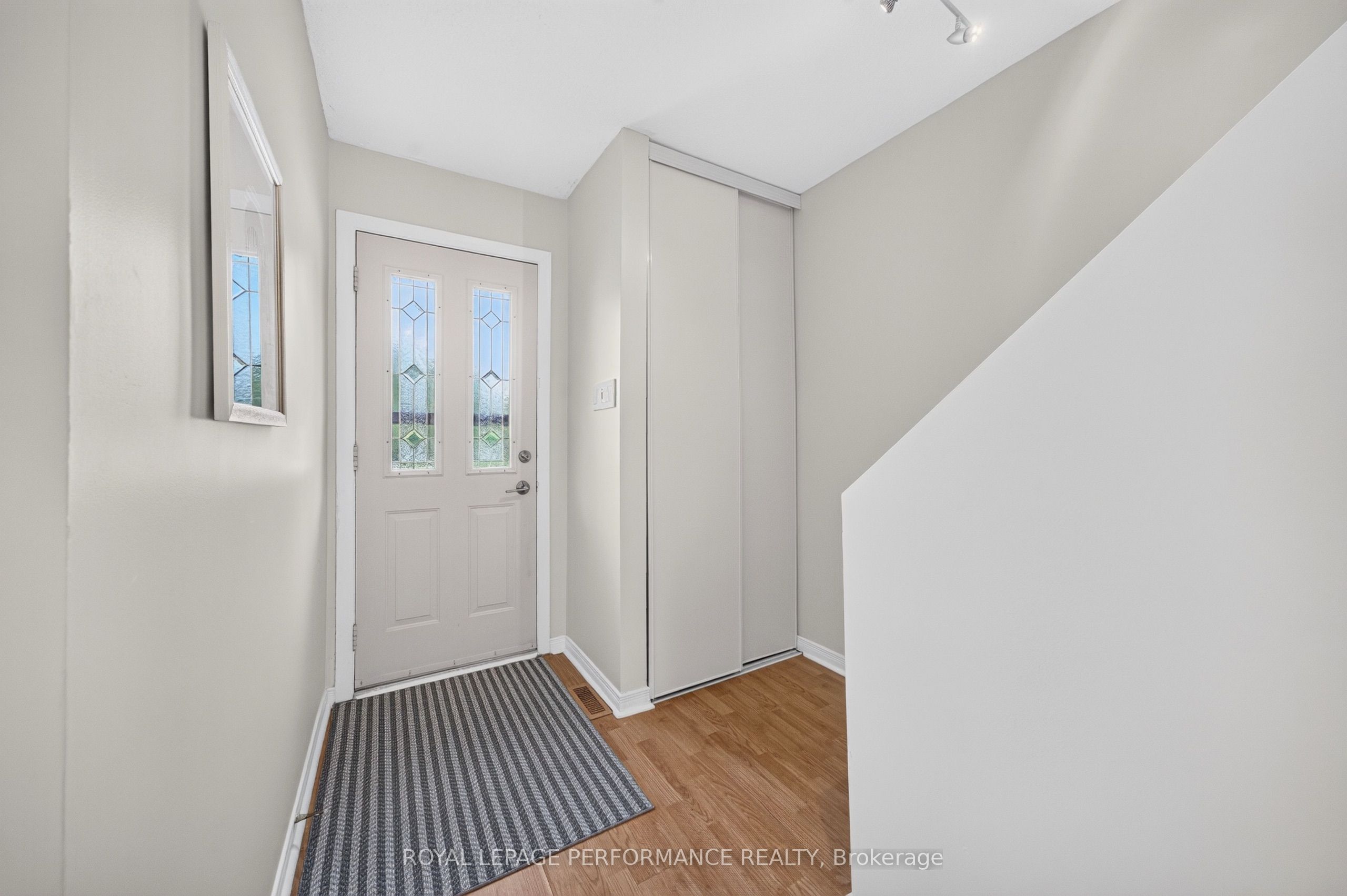 1288 Belgate Way 10, Cyrville - Carson Grove - Pineview, ON K1J 8P9 photo 2