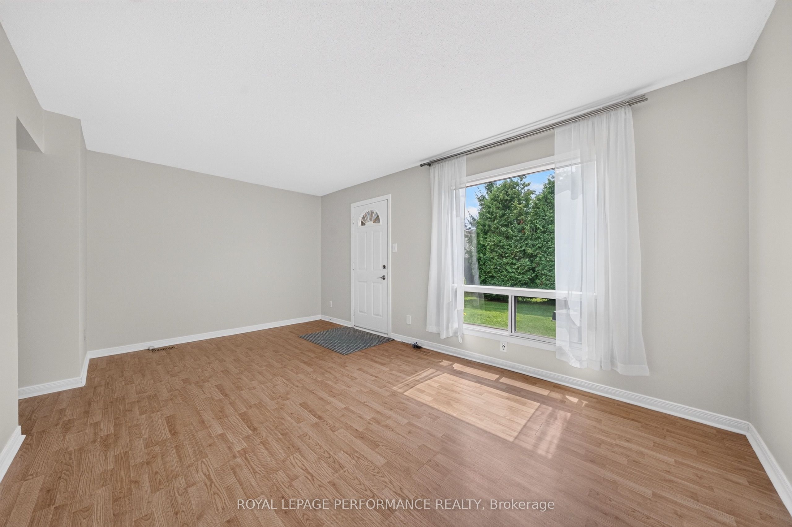 1288 Belgate Way 10, Cyrville - Carson Grove - Pineview, ON K1J 8P9 photo 5